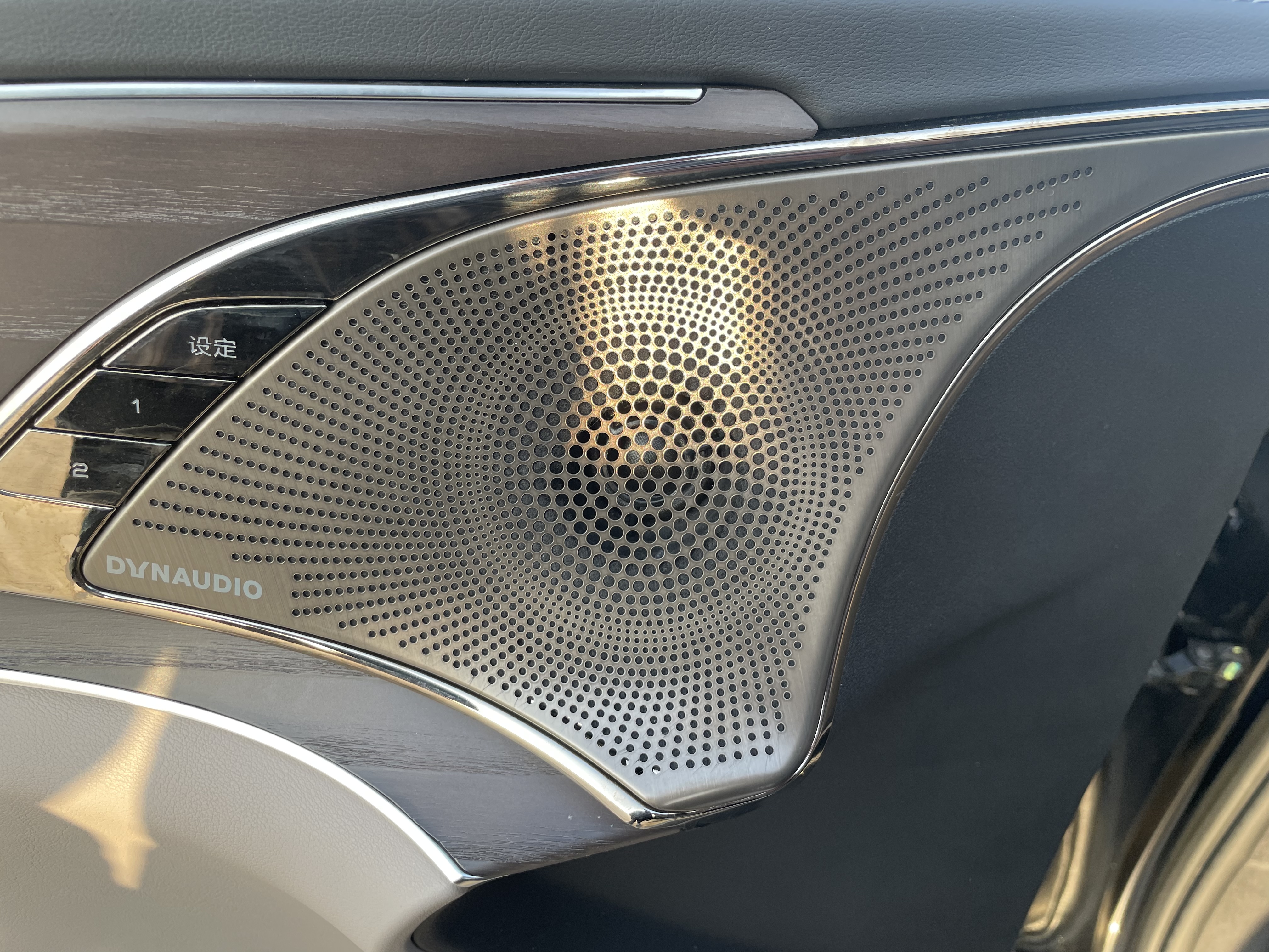 BYD Han 2024 car image #9