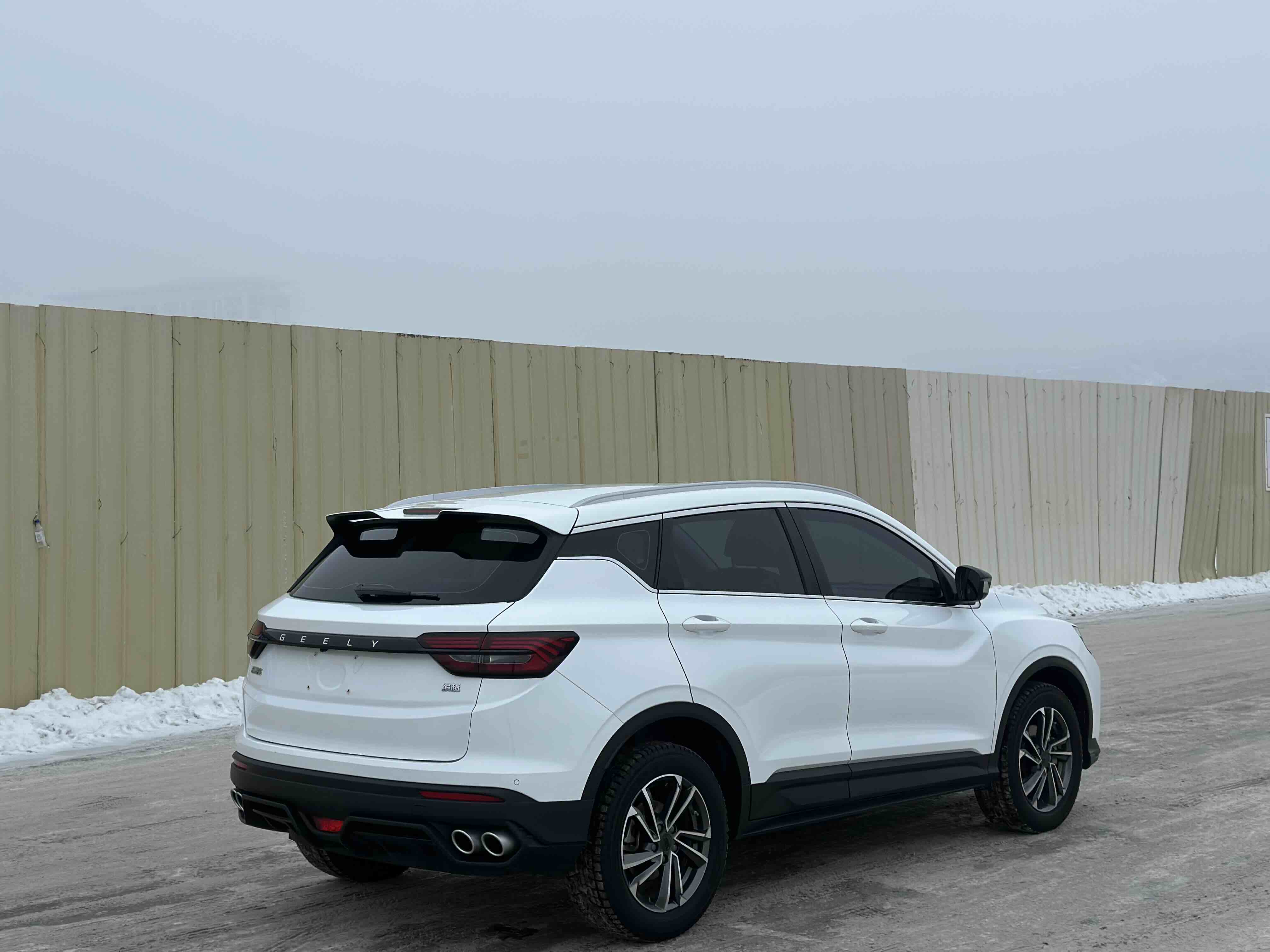 GEELY Coolray 2024 car image #9