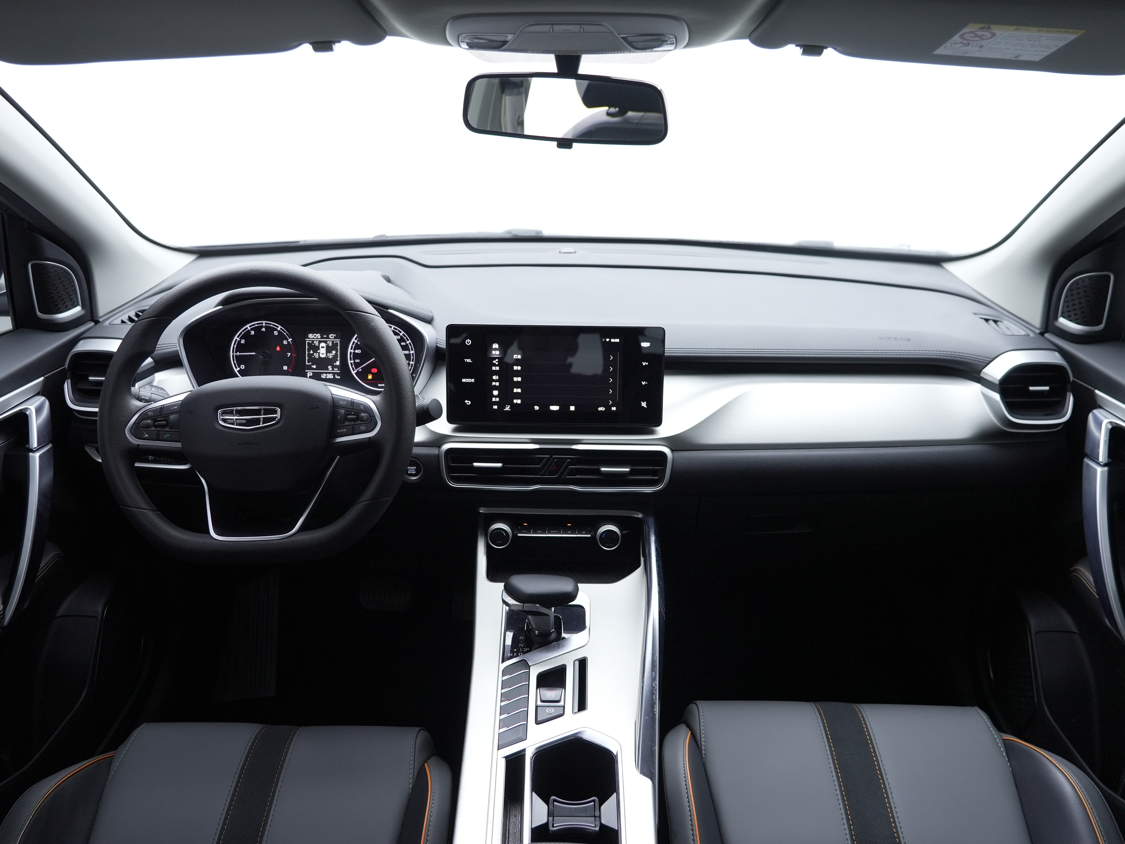 GEELY Coolray 2024 #9 GEELY Coolray 2024 car image #9