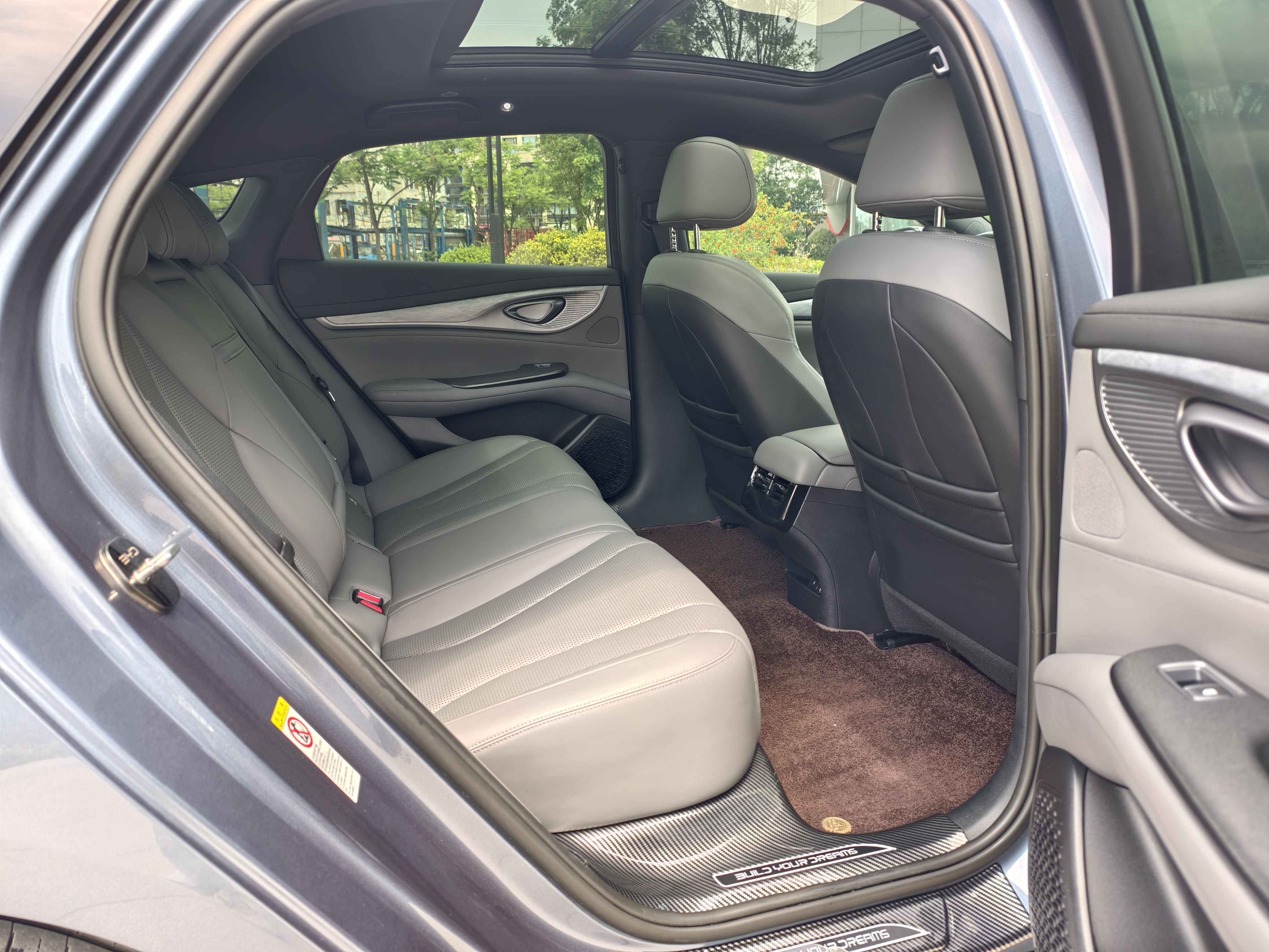 BYD Seal 2024 immagine di auto #9