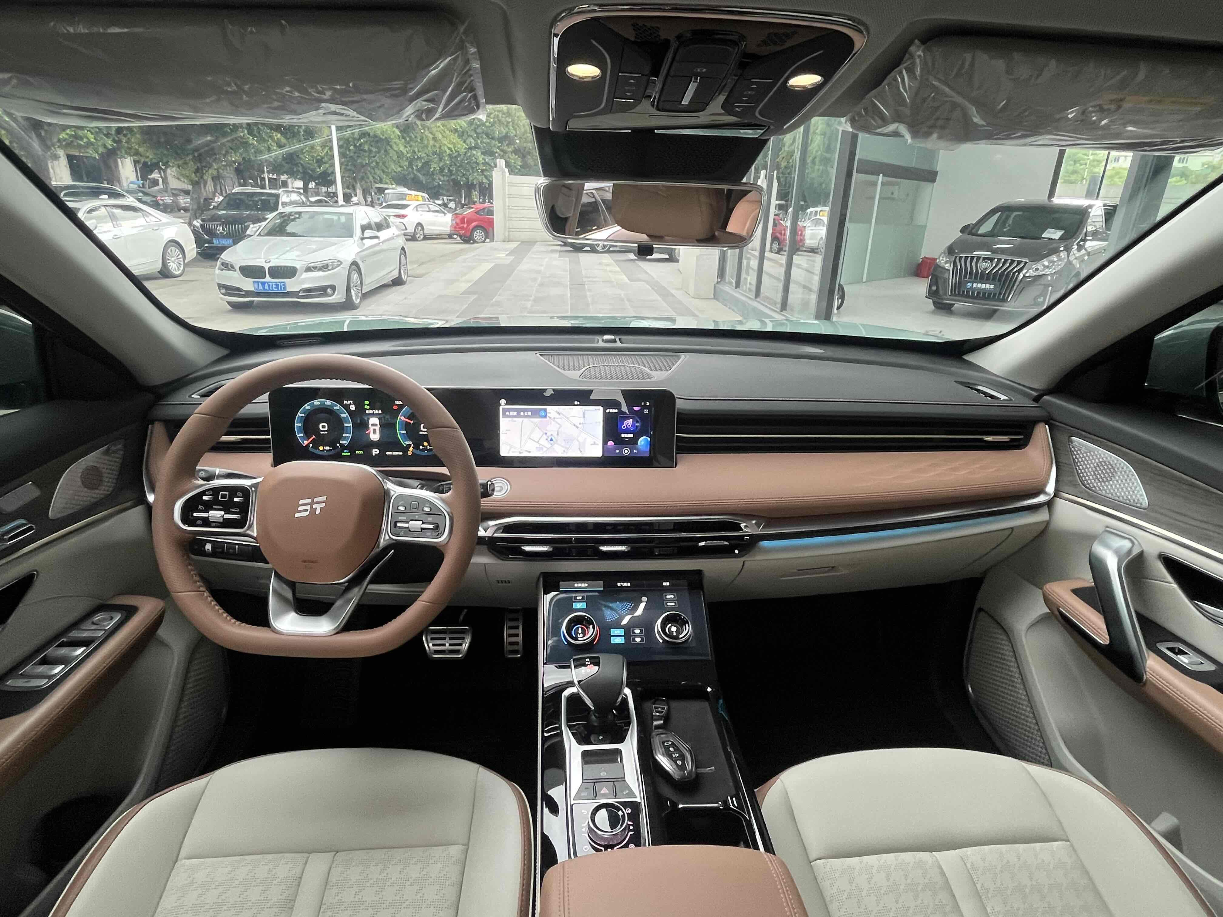 Jetour X70 C-DM 2025 #9 Jetour X70 C-DM 2025 immagine di auto #9