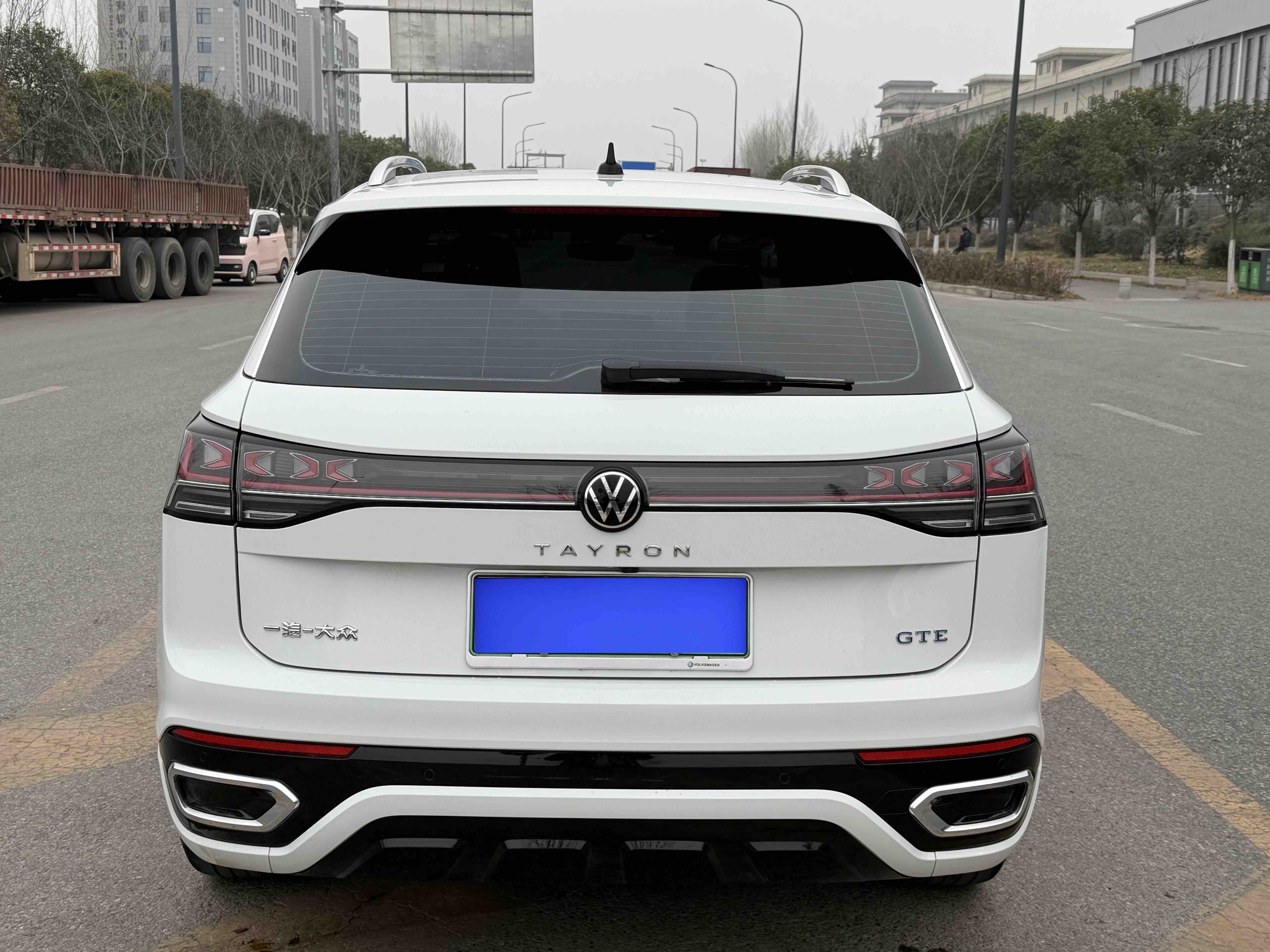 Volkswagen Tayron GTE 2024 immagine di auto #9