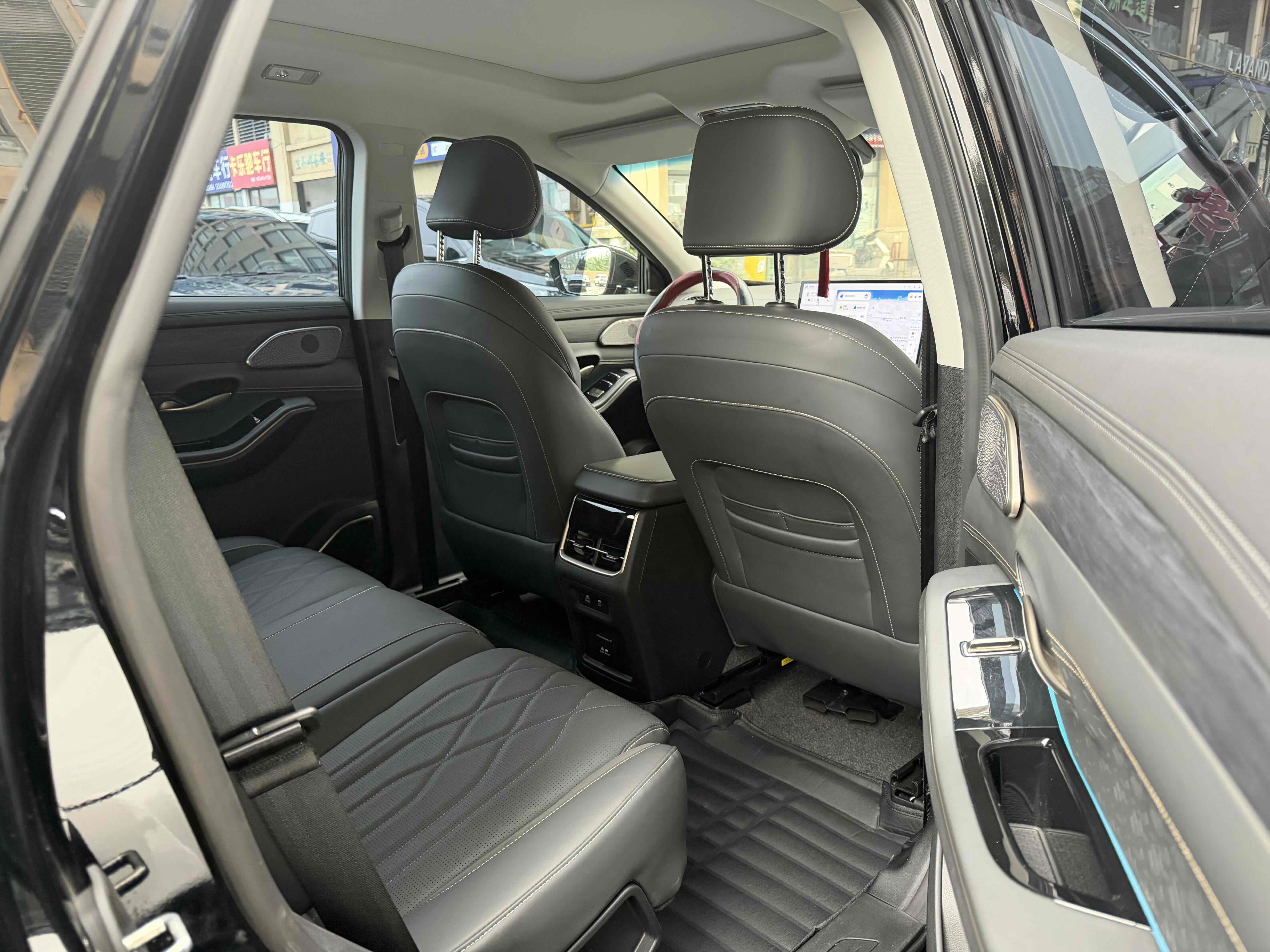 Jetour X90 PRO 2024 car image #9