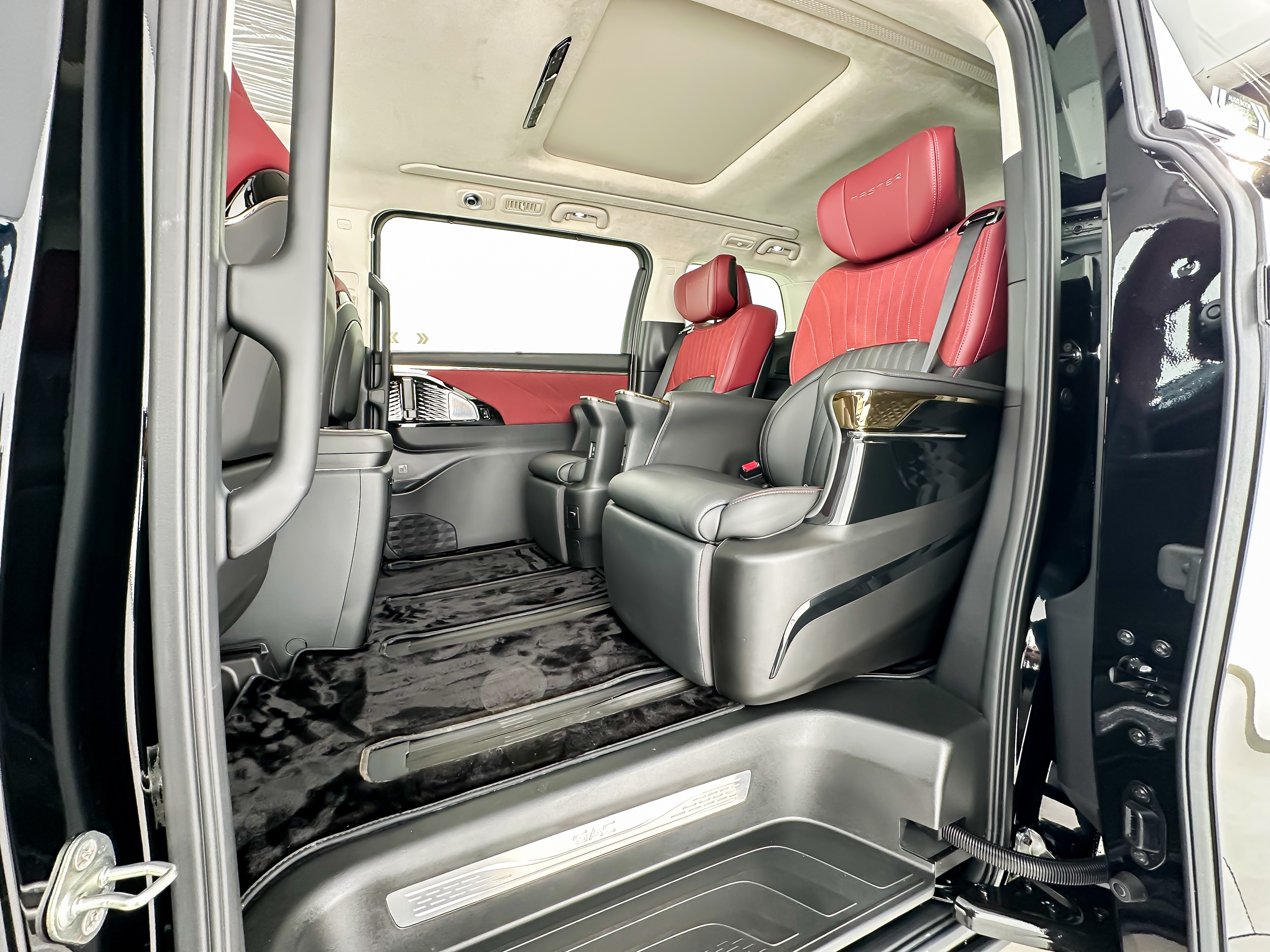 GAC Trumpchi E9 2025 imagen de coche #9