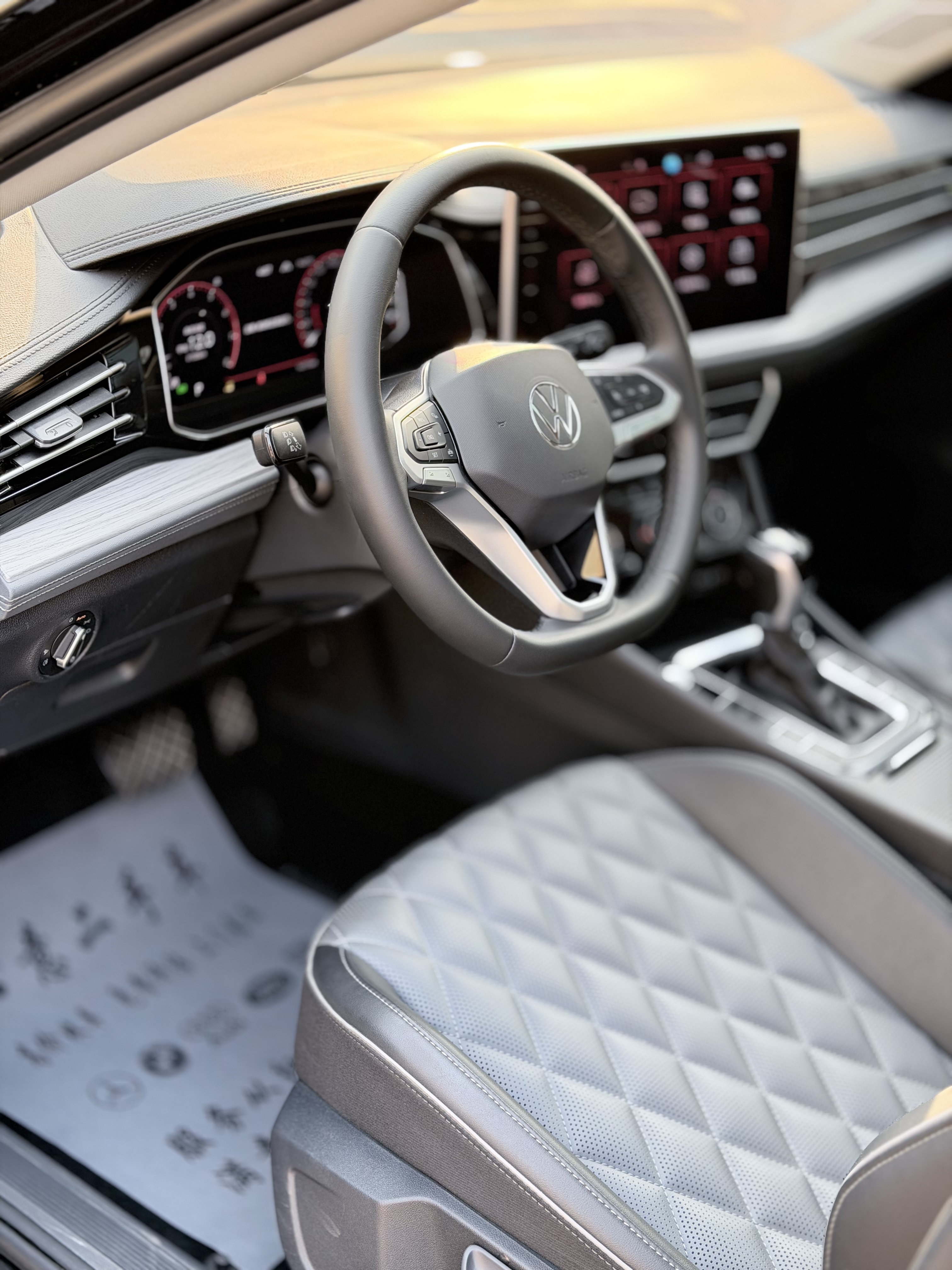 Volkswagen Sagitar 2024 car image #9