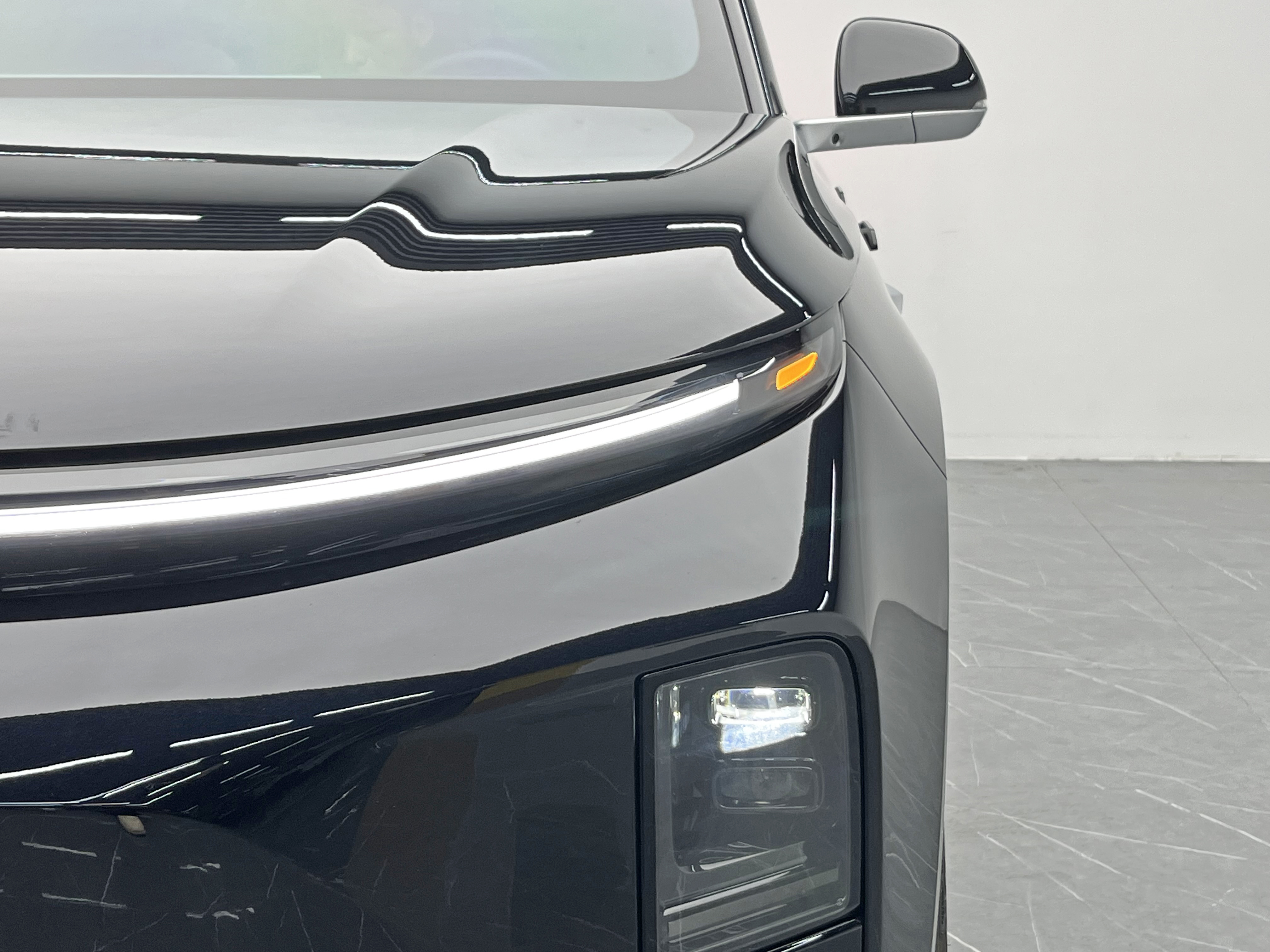 Li L6 2025 image de voiture #9