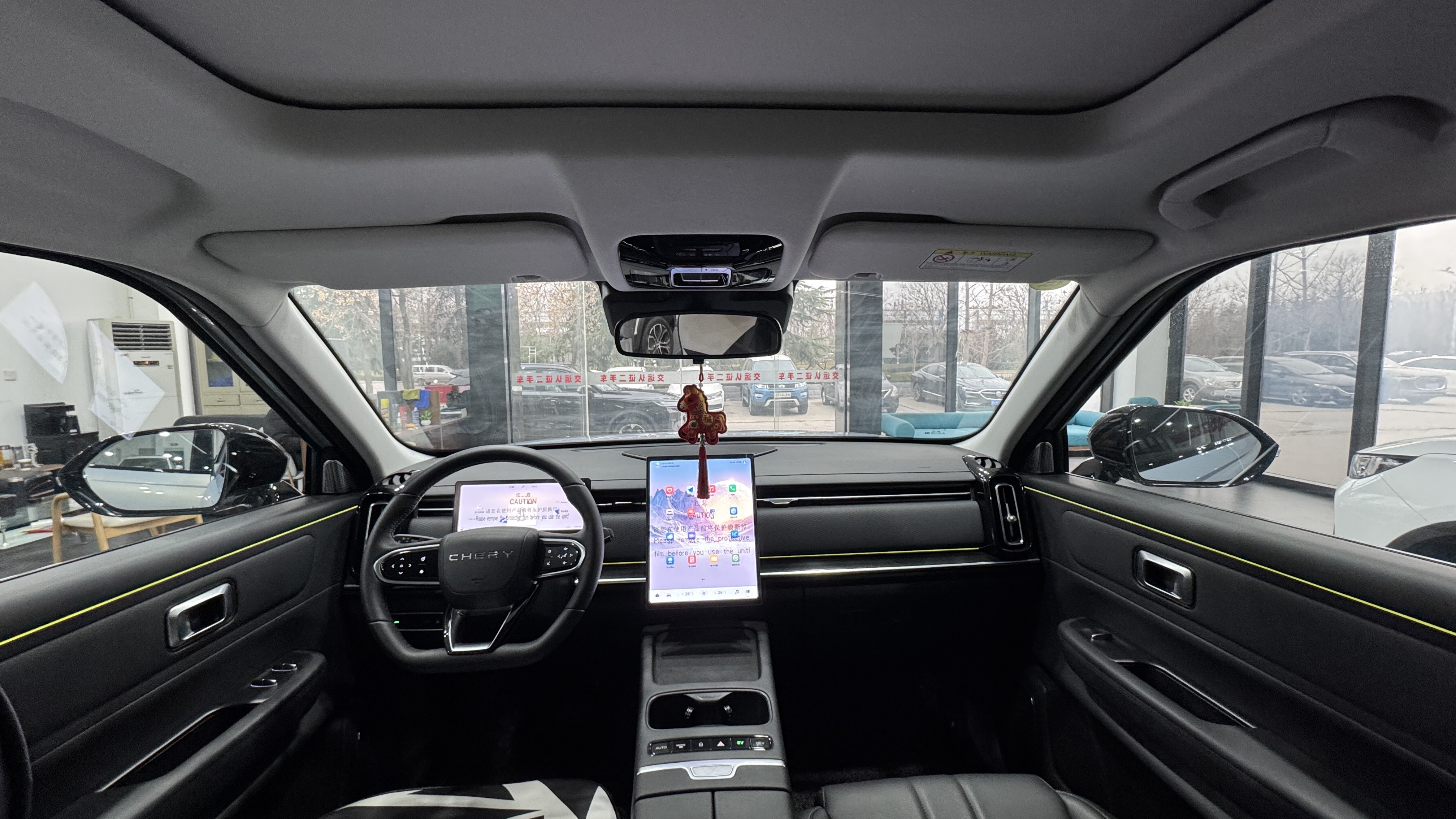 Chery Exploration 06 C-DM 2025 immagine di auto #9