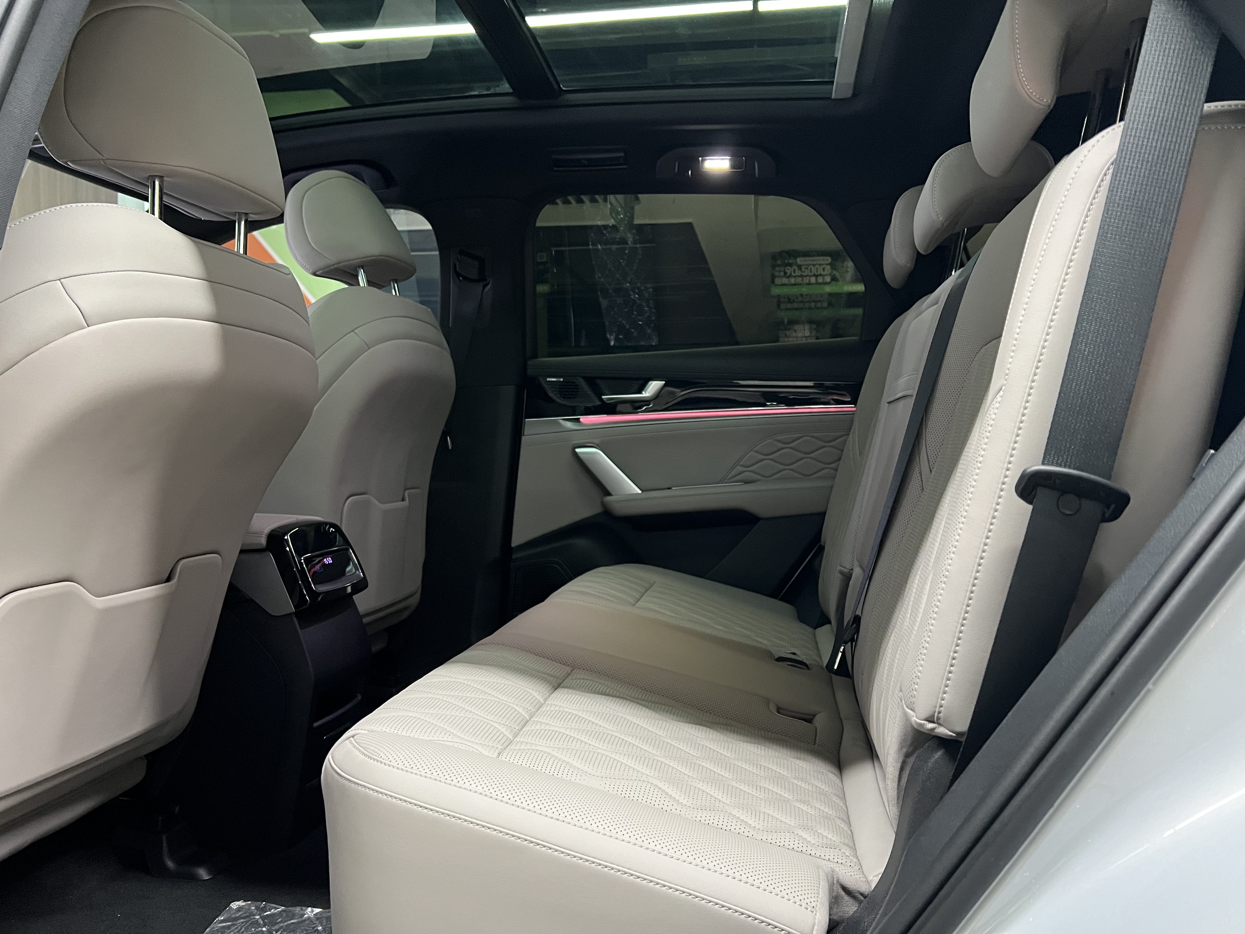 BYD Tang New Energy 2024 car image #9