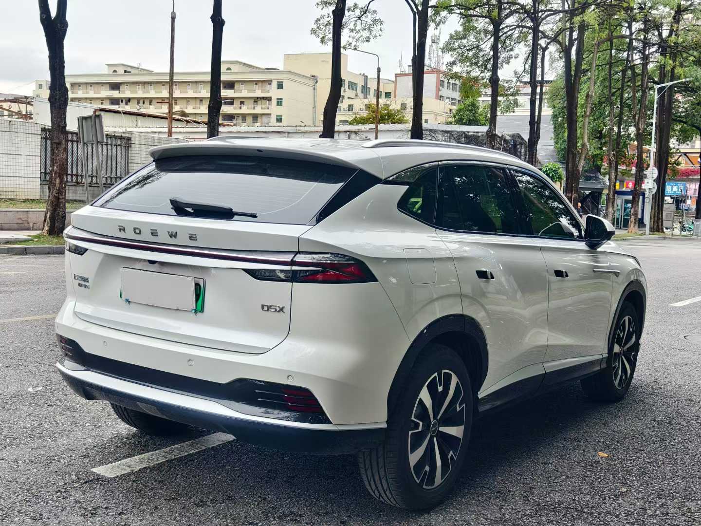 Roewe D5X DMH 2024 imagem de carro #9