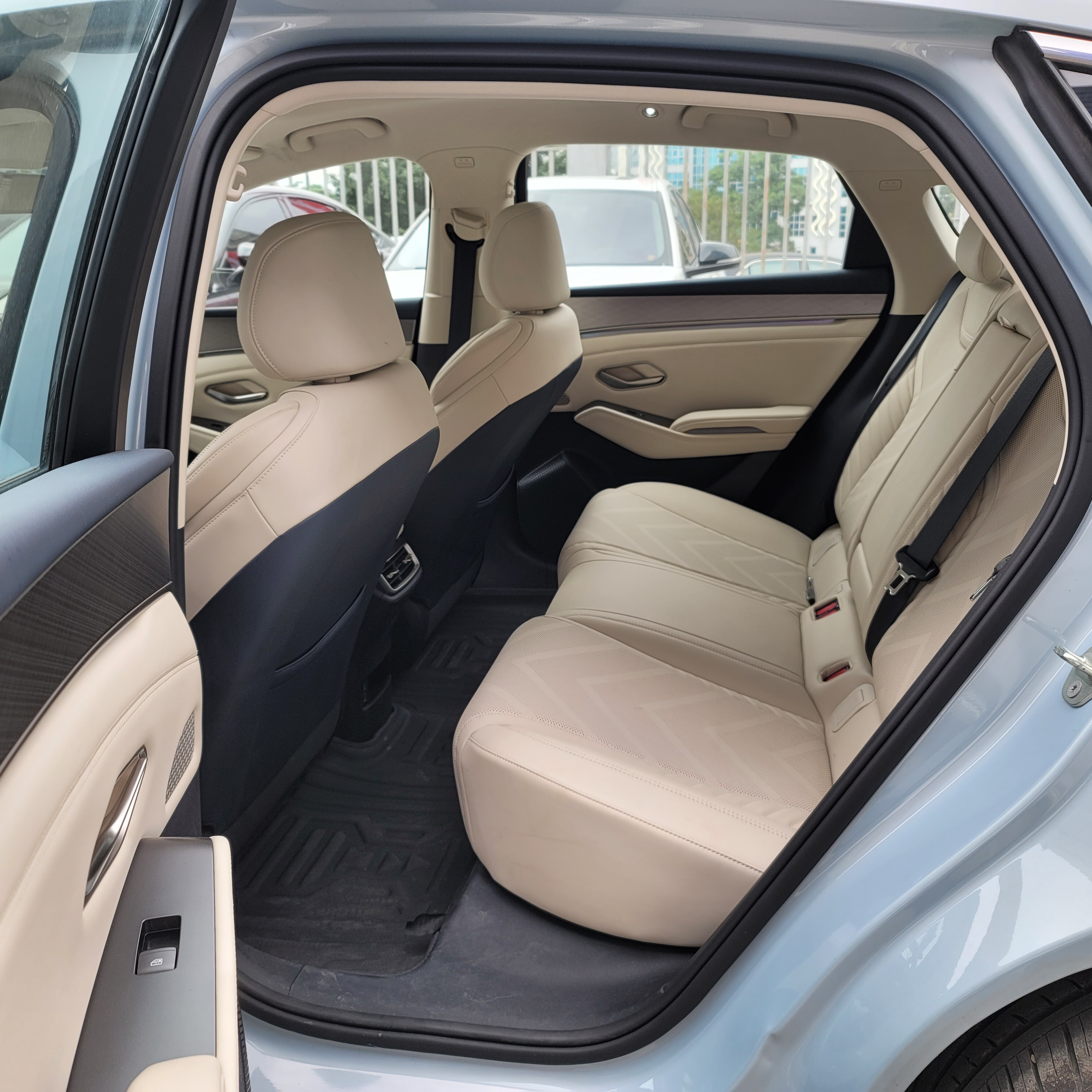 BYD Qin L 2024 #9 BYD Qin L 2024 car image #9