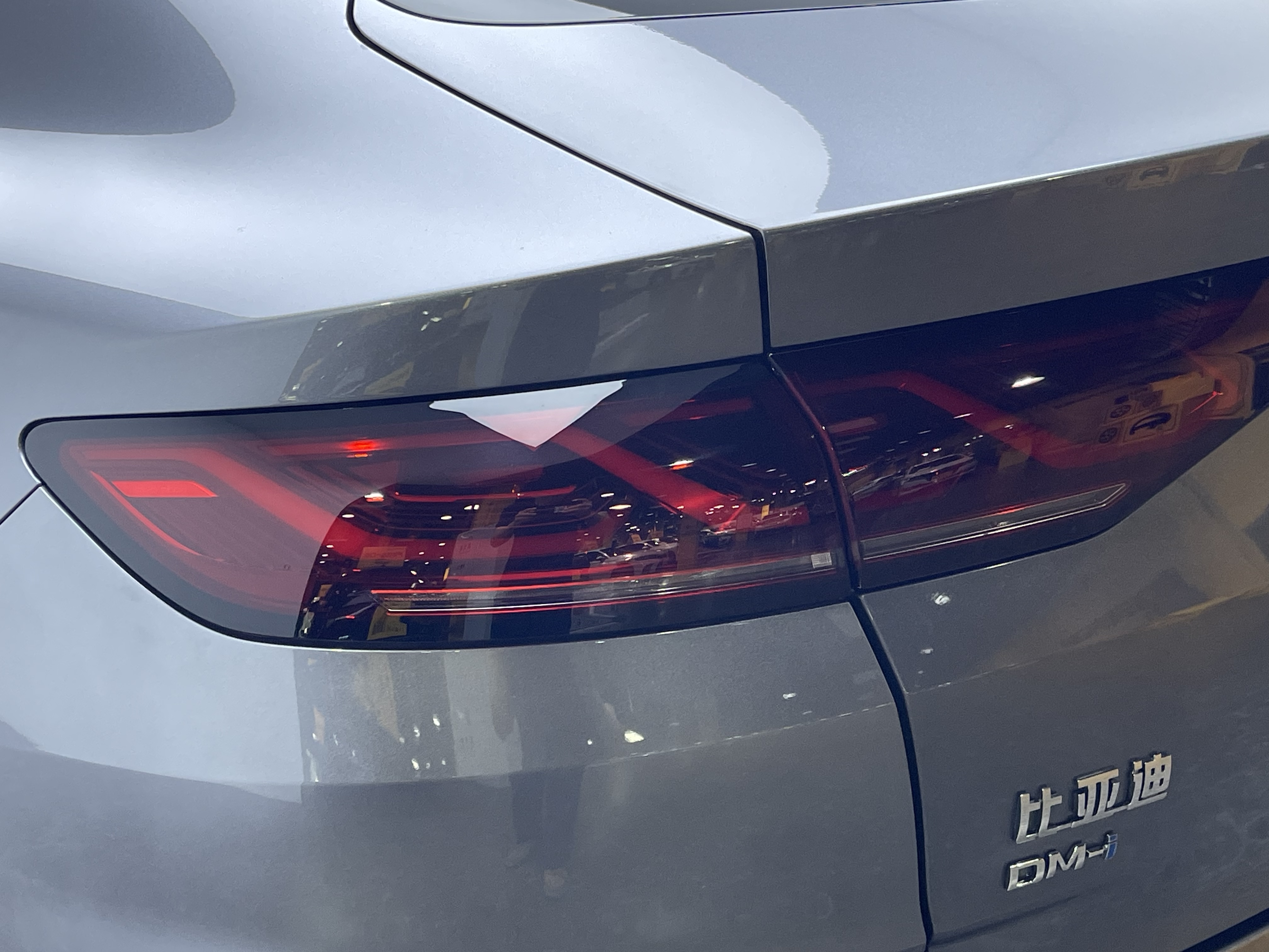 BYD Qin L 2024 #9 BYD Qin L 2024 immagine di auto #9