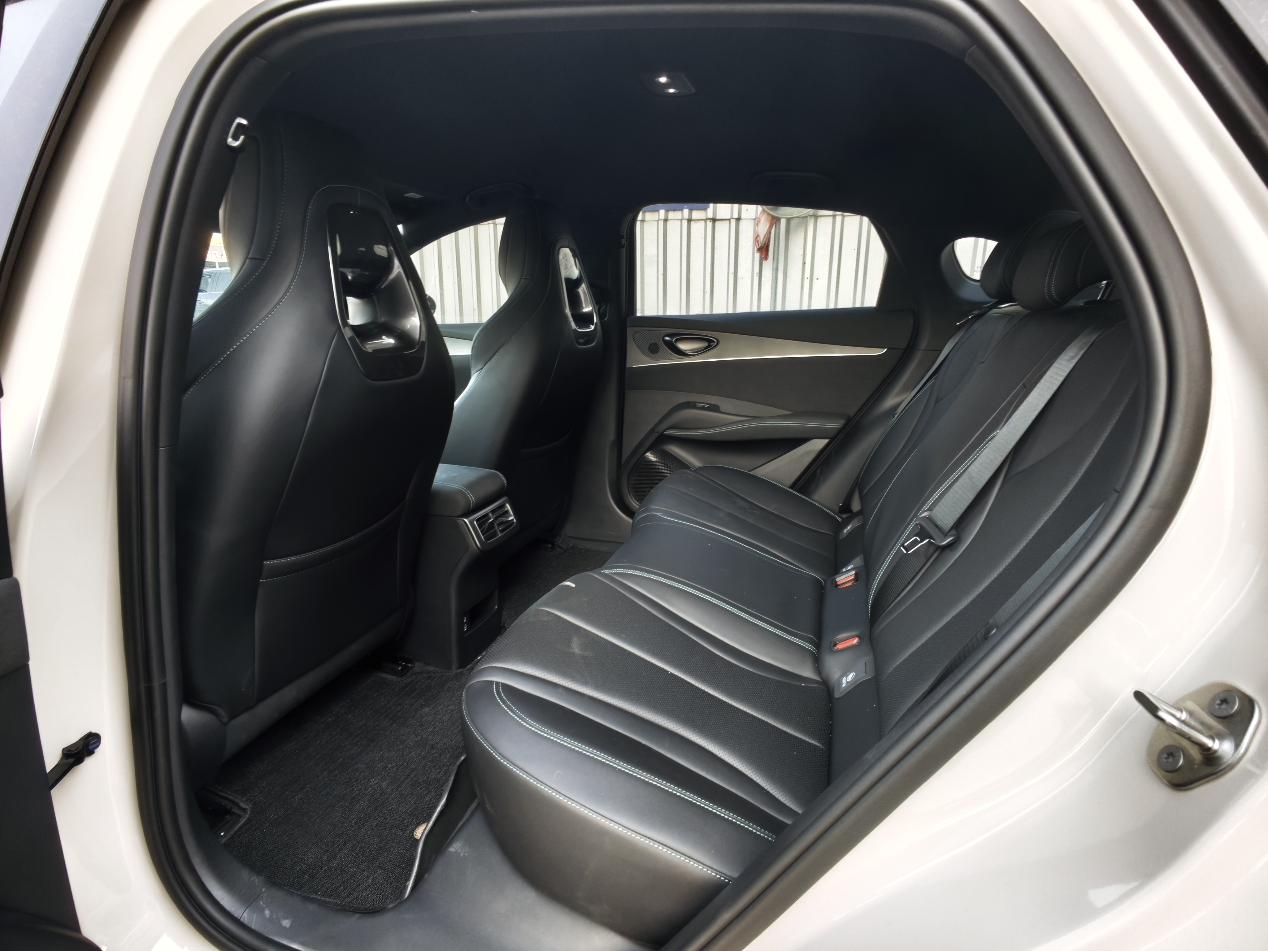 BYD Seal 06 New Energy 2025 car image #9