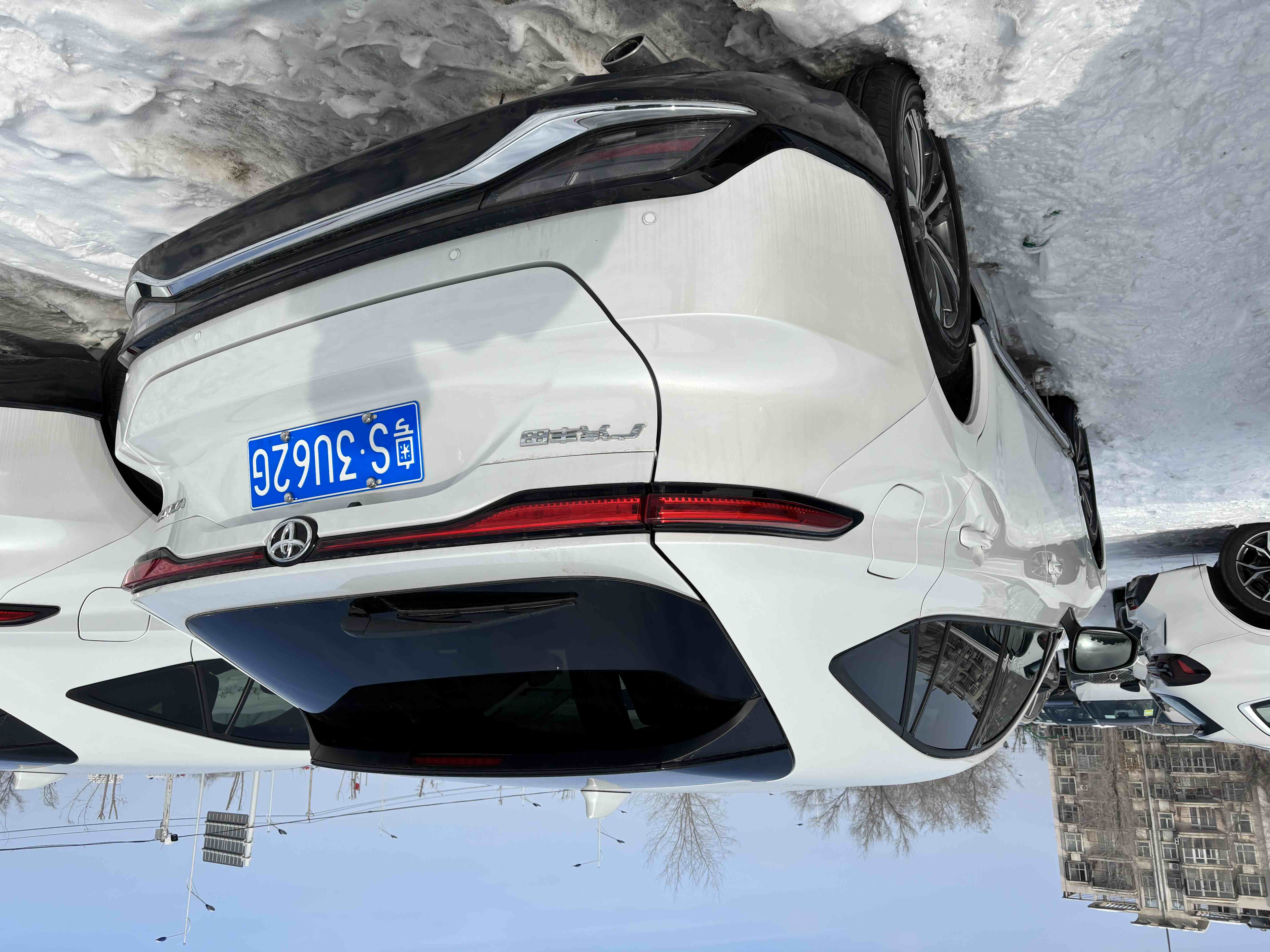 Toyota Venza 2025 car image #9