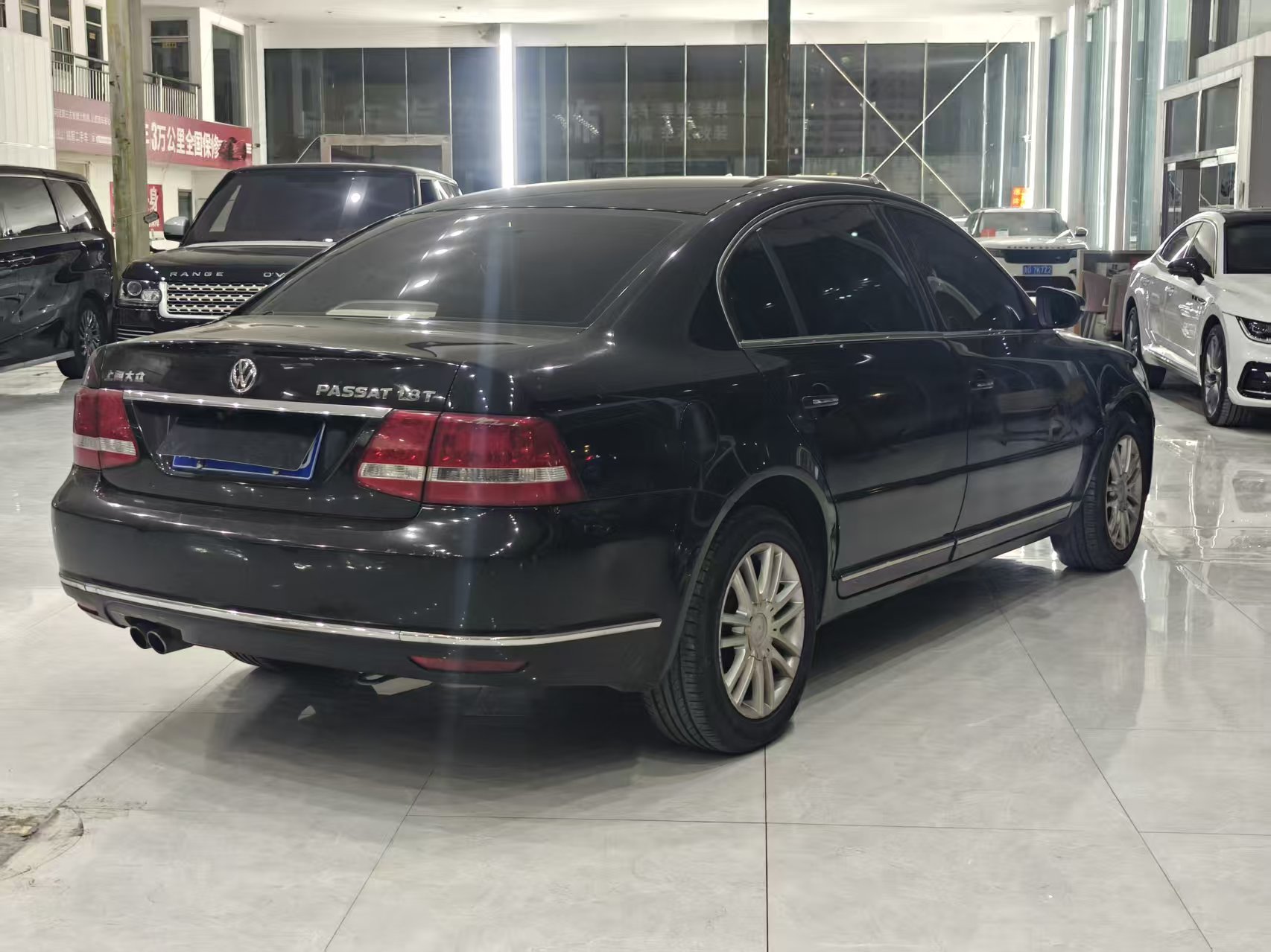 Volkswagen Passat Lingyu 2011 car image #9