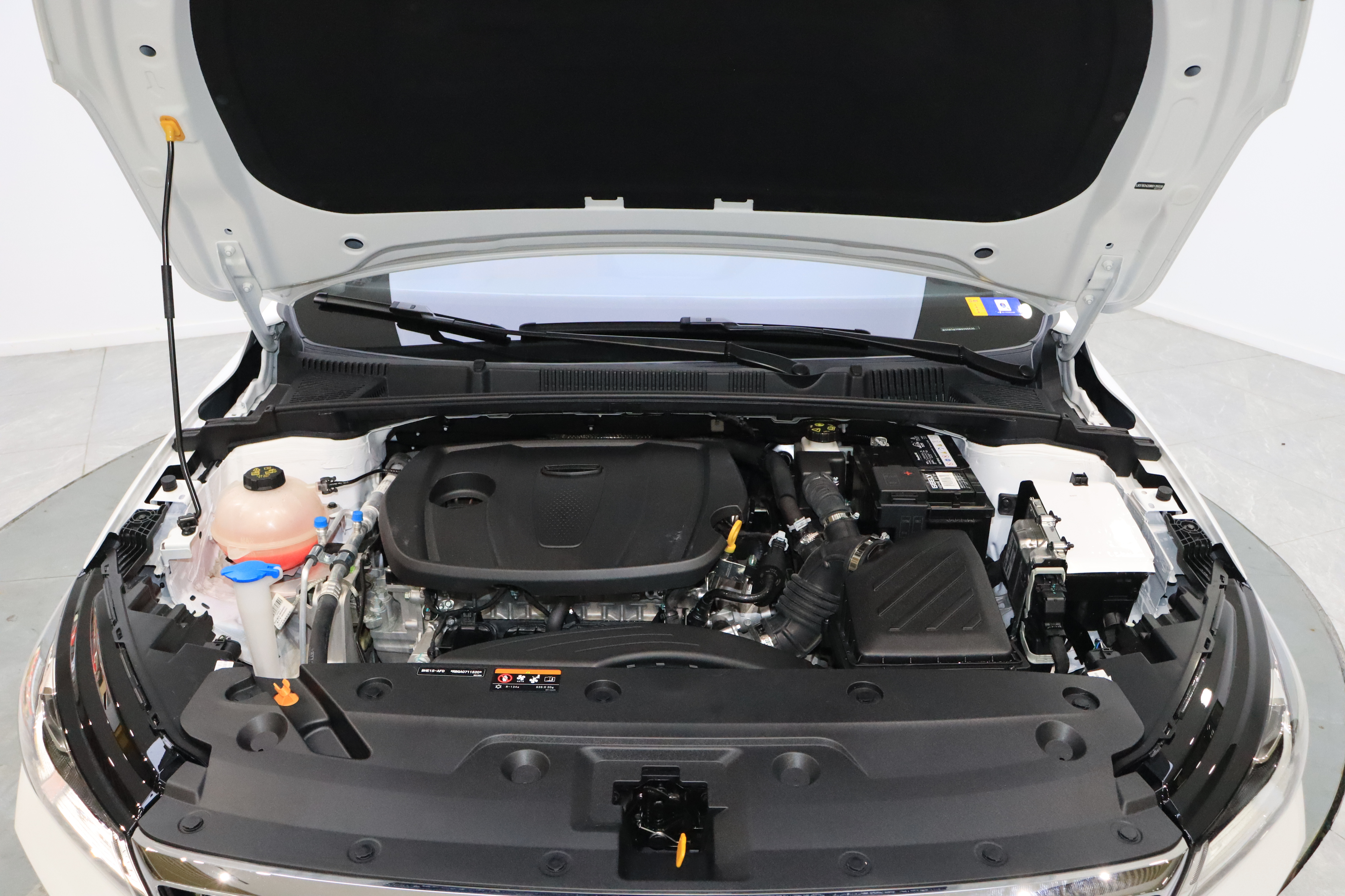 GEELY Emgrand 2025 #9 GEELY Emgrand 2025 car image #9