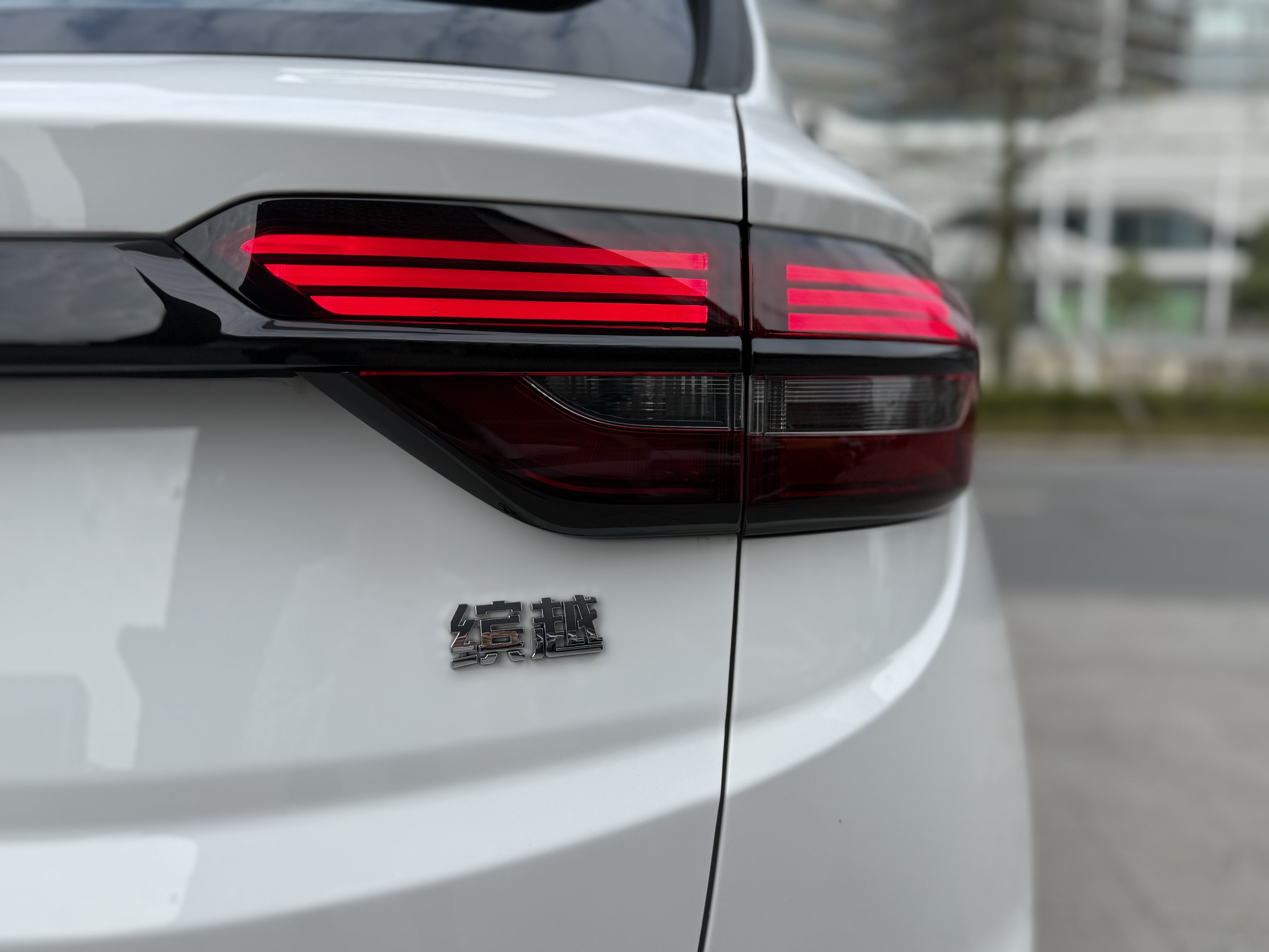 GEELY Coolray 2025 car image #9