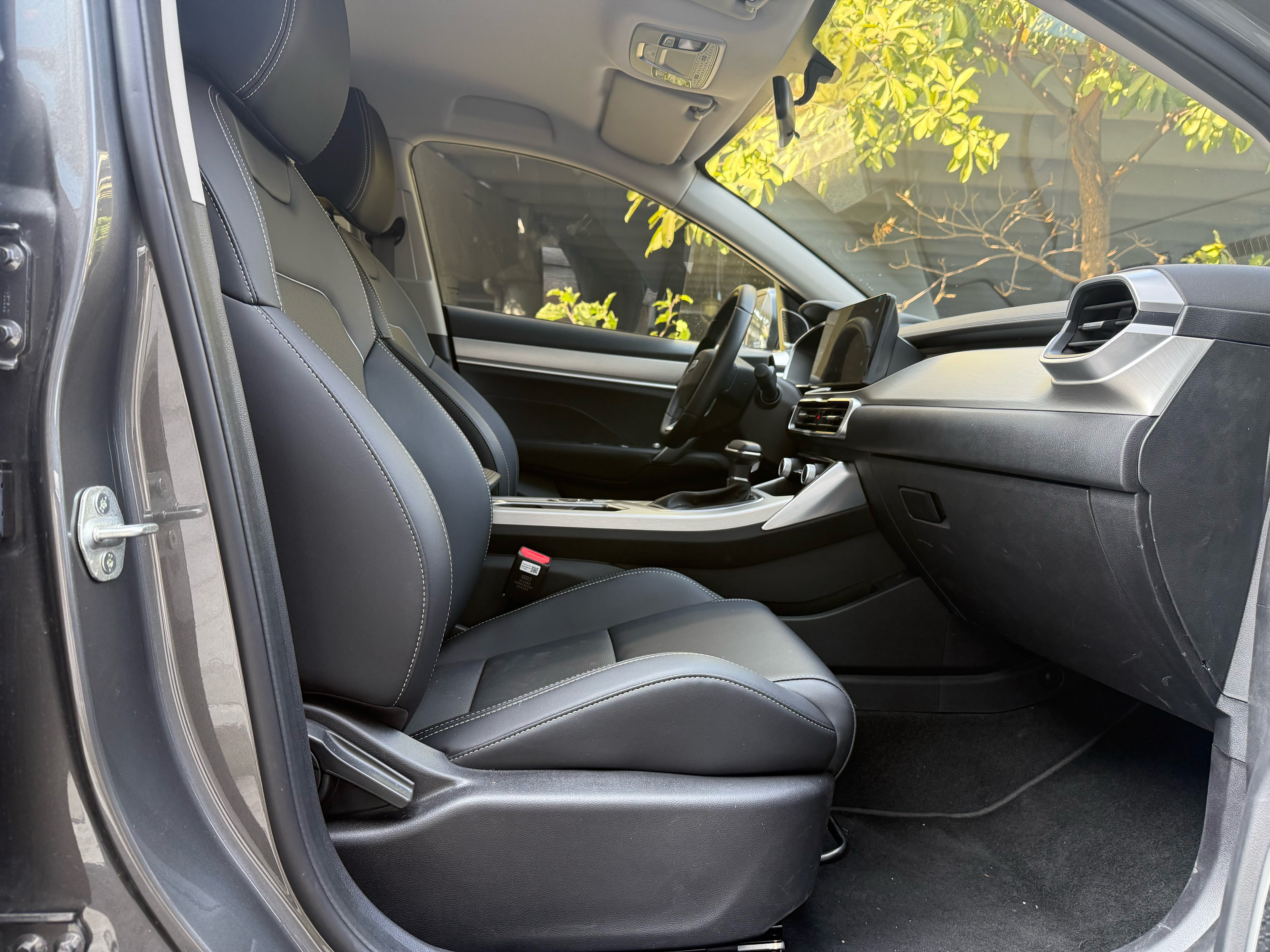 GEELY Coolray 2025 #9 GEELY Coolray 2025 car image #9