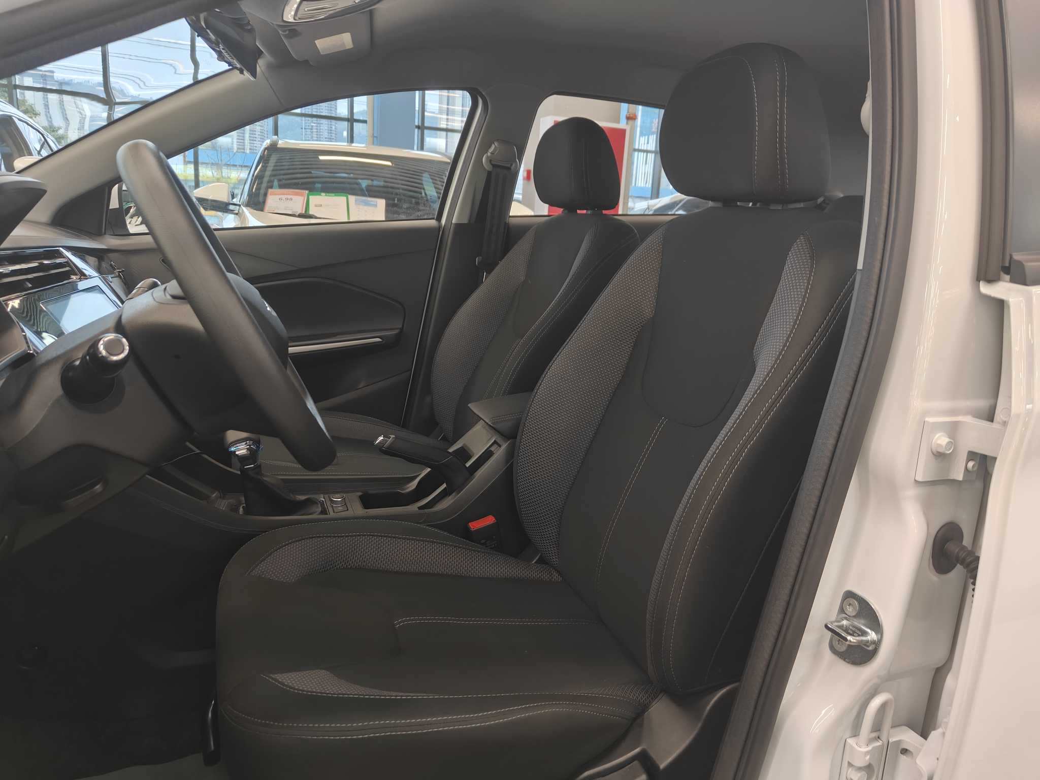 Chery Tiggo 3x 2026 car image #9