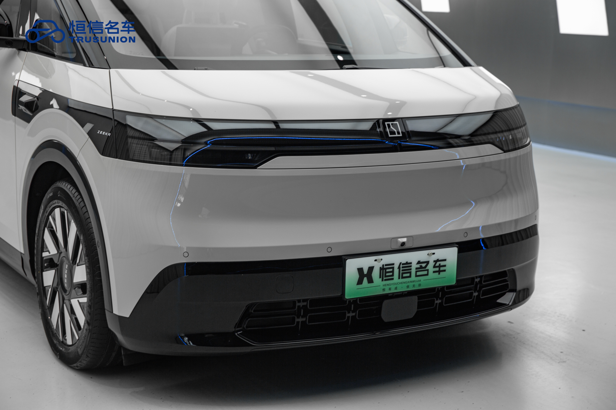 Zeekr MIX 2024 изображение автомобиля #9