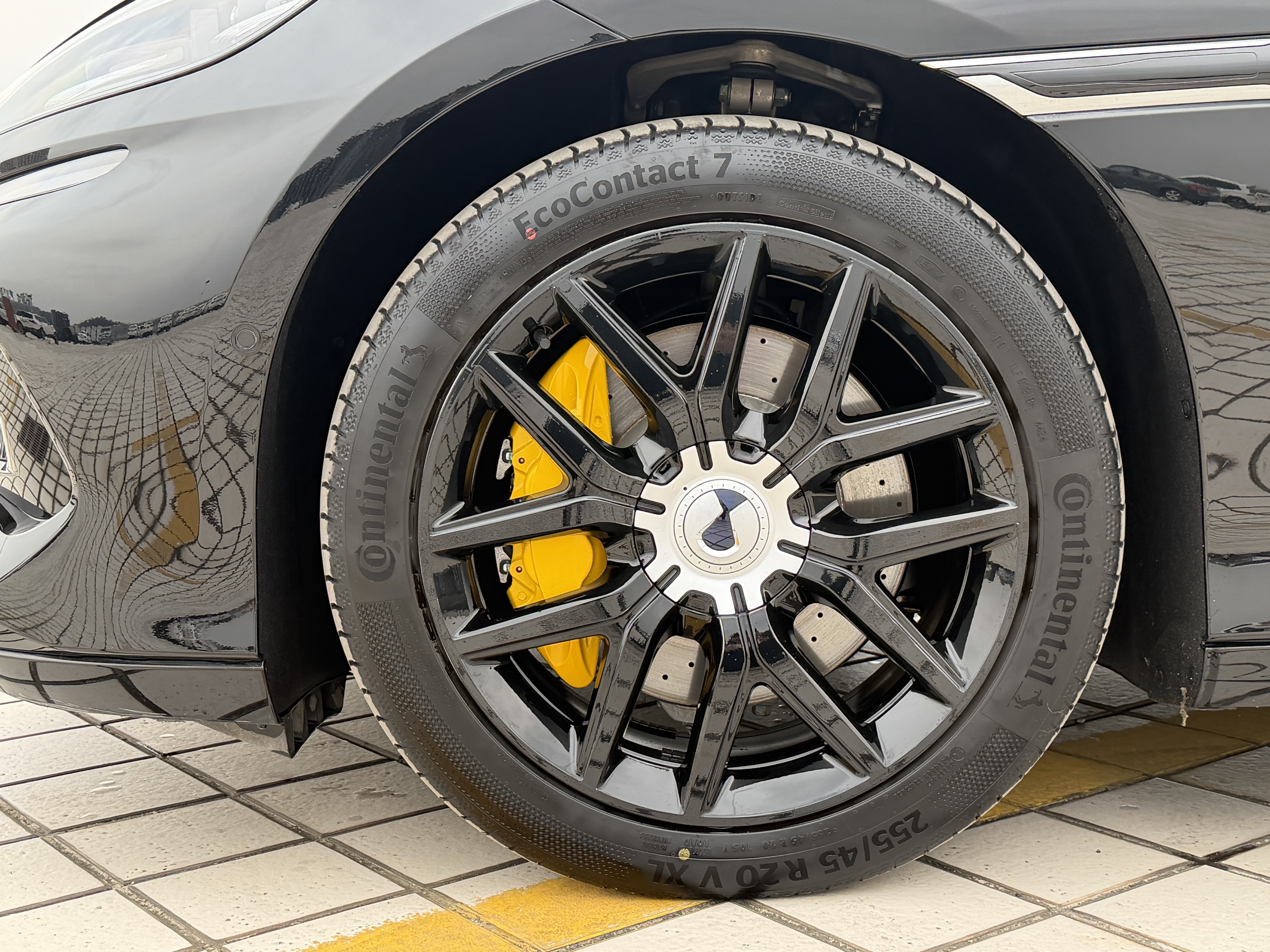 Denza Z9GT 2025 car image #9