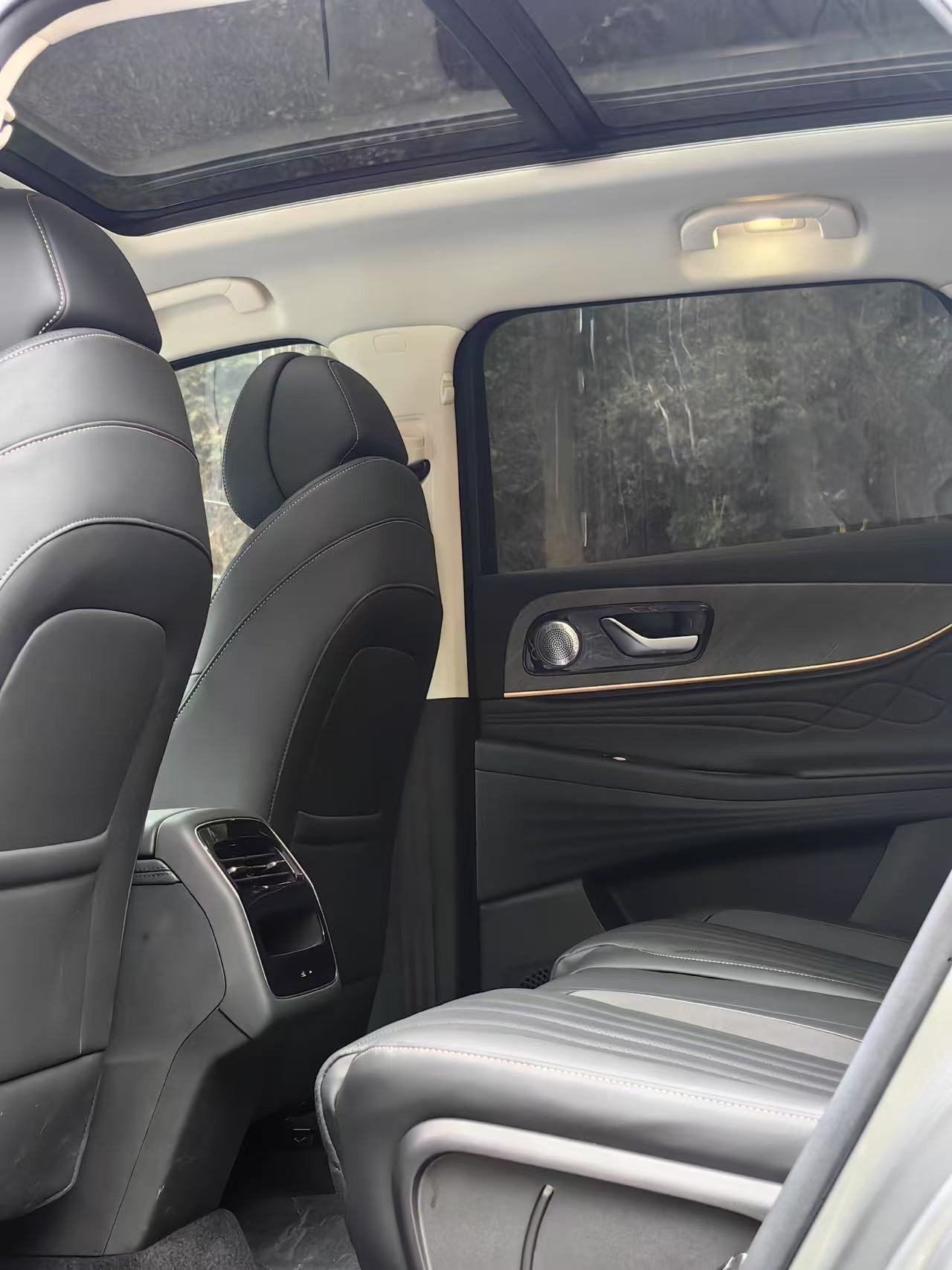 Chery Tiggo 9 2025 car image #9