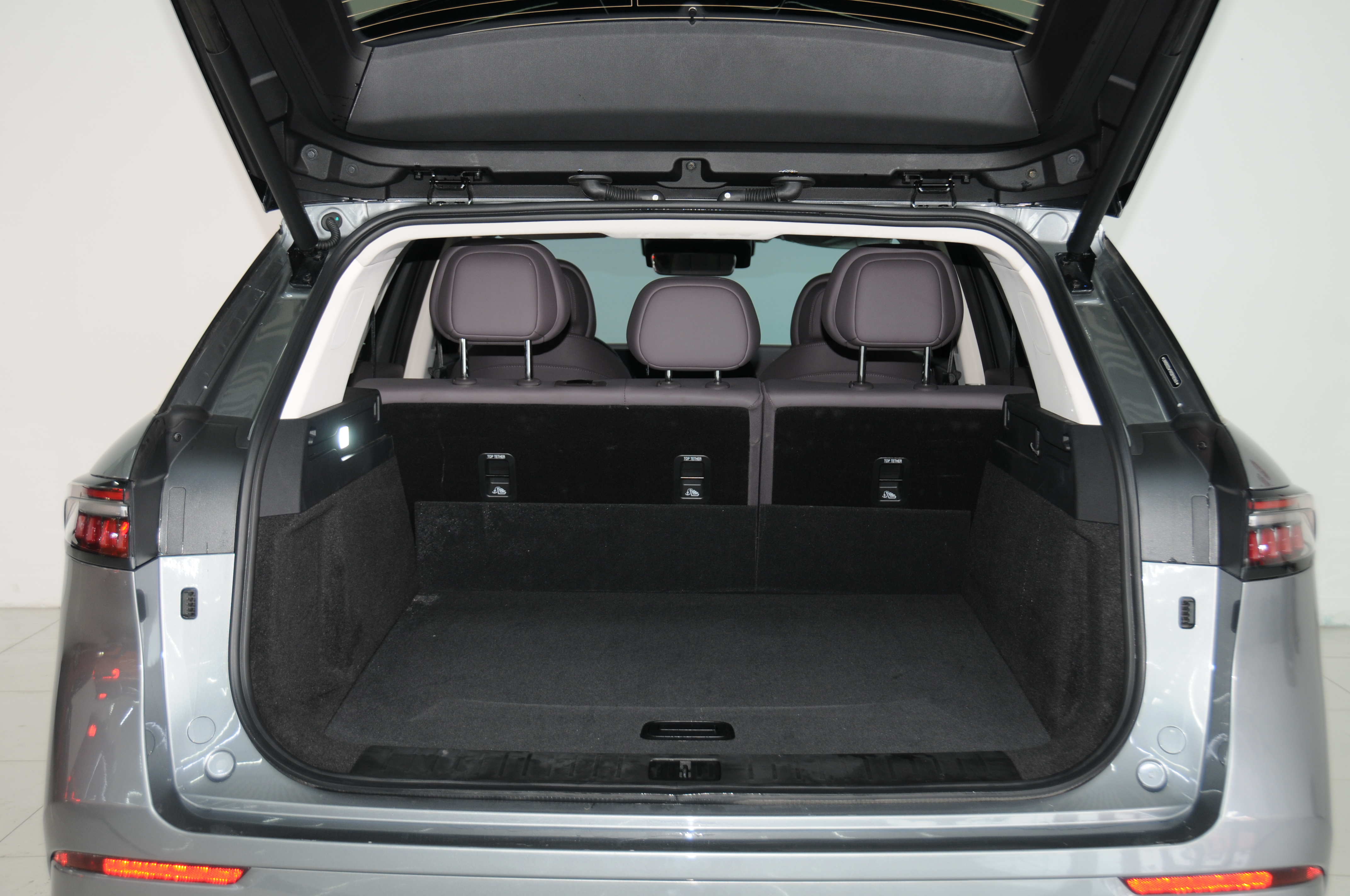 Chery Tiggo9 C-DM 2024 car image #9