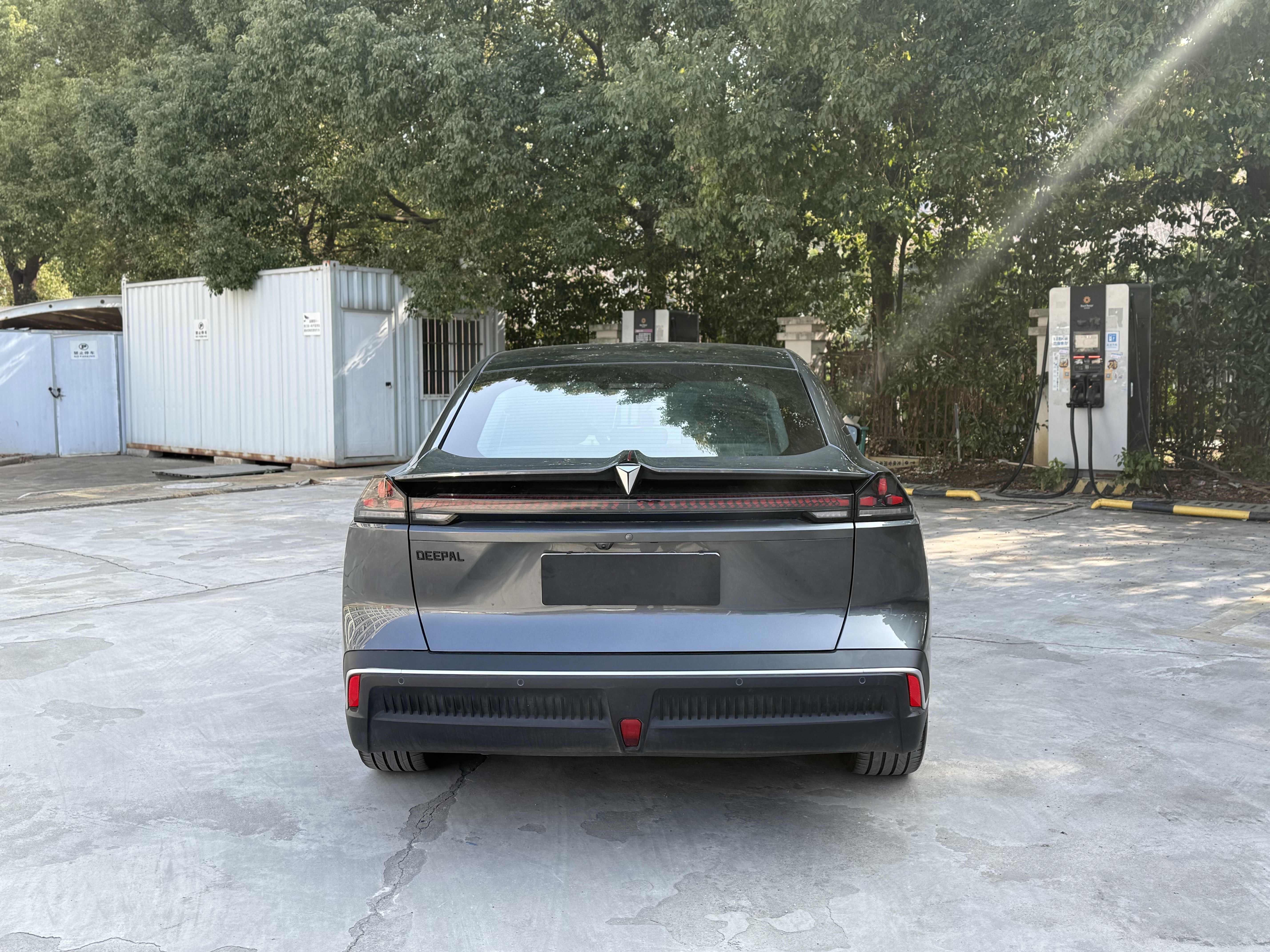 Deepal SL03 2025 car image #9