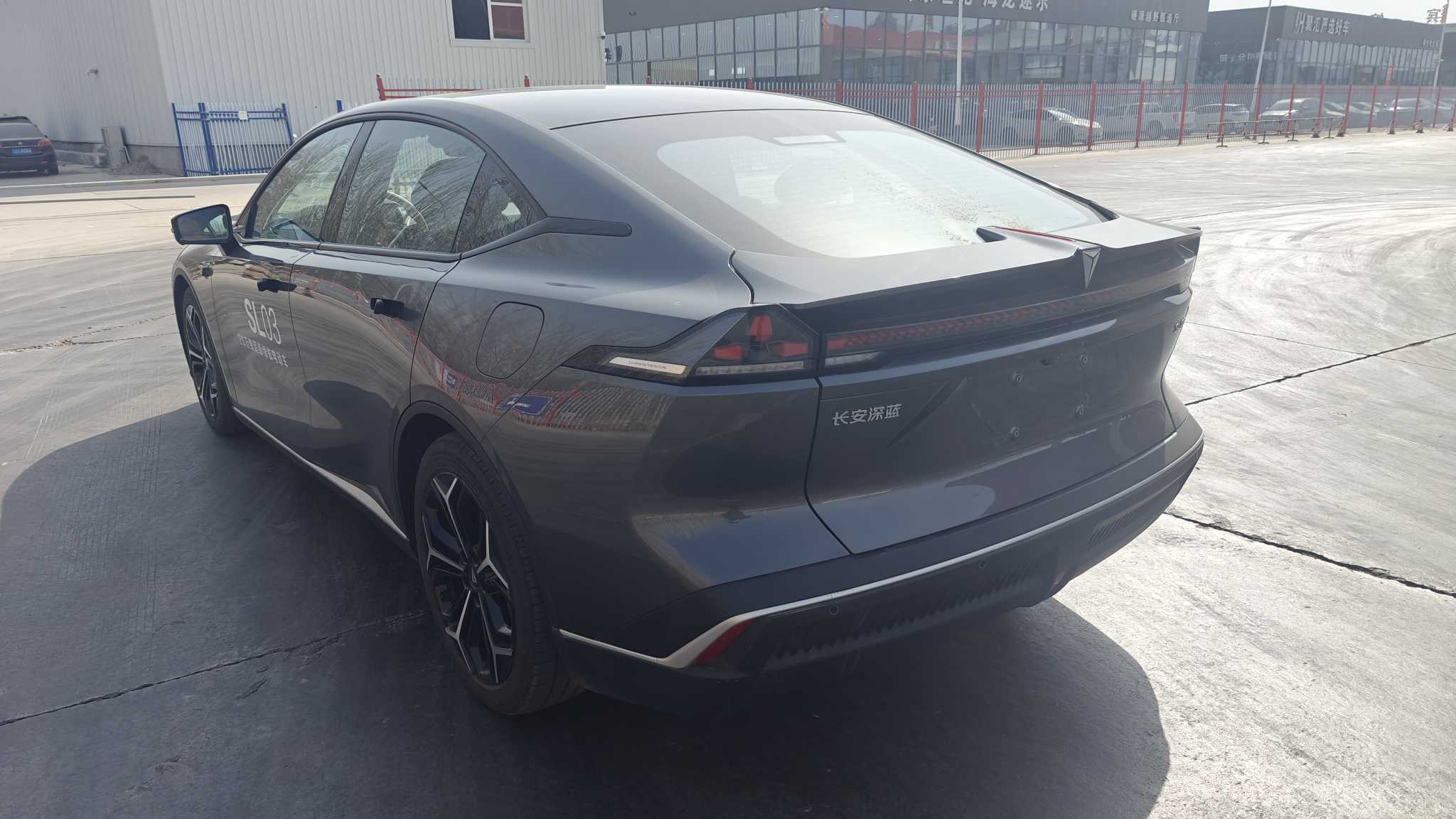 Deepal SL03 2024 car image #9