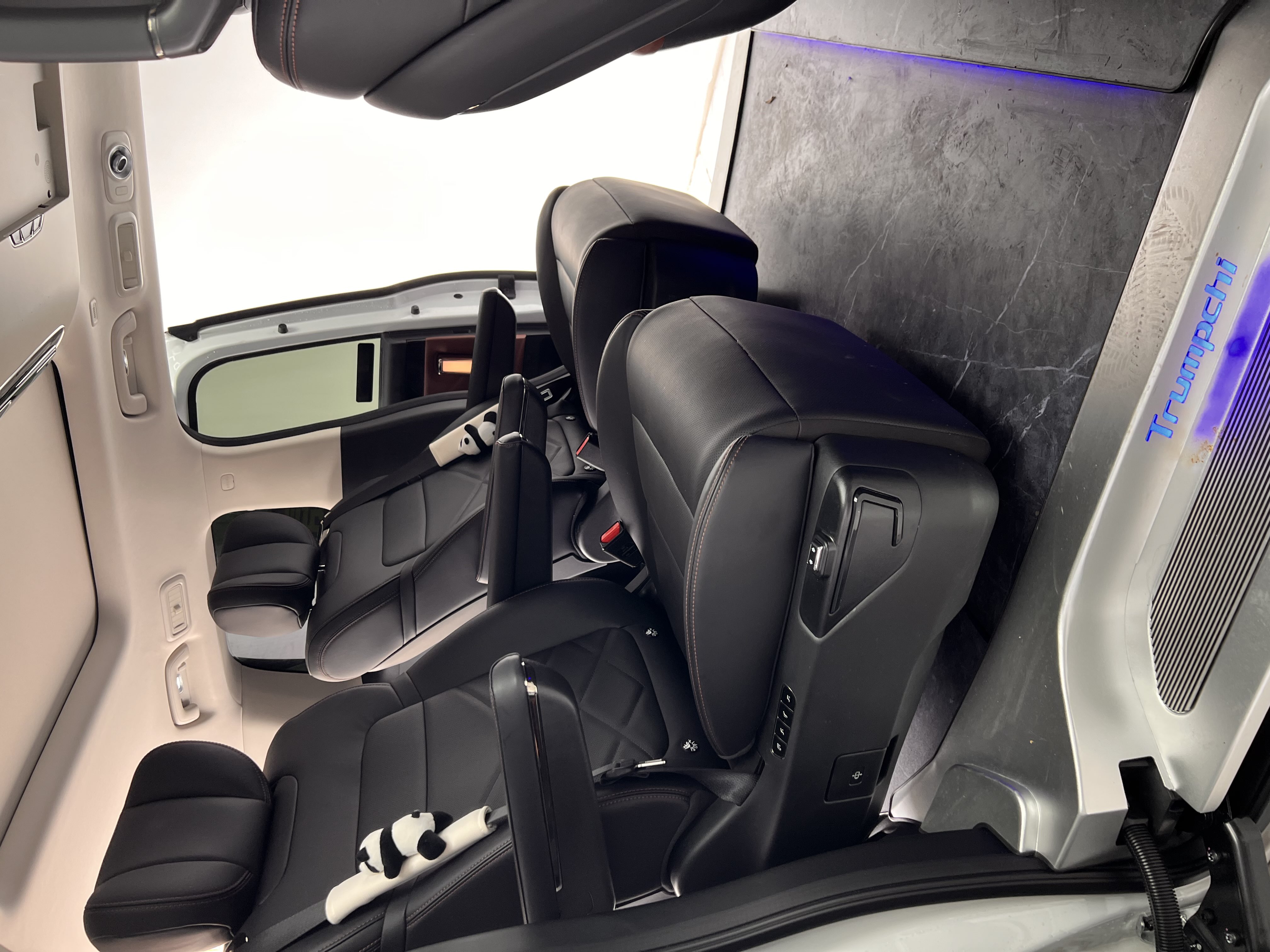 GAC Trumpchi E8 2025 imagem de carro #9