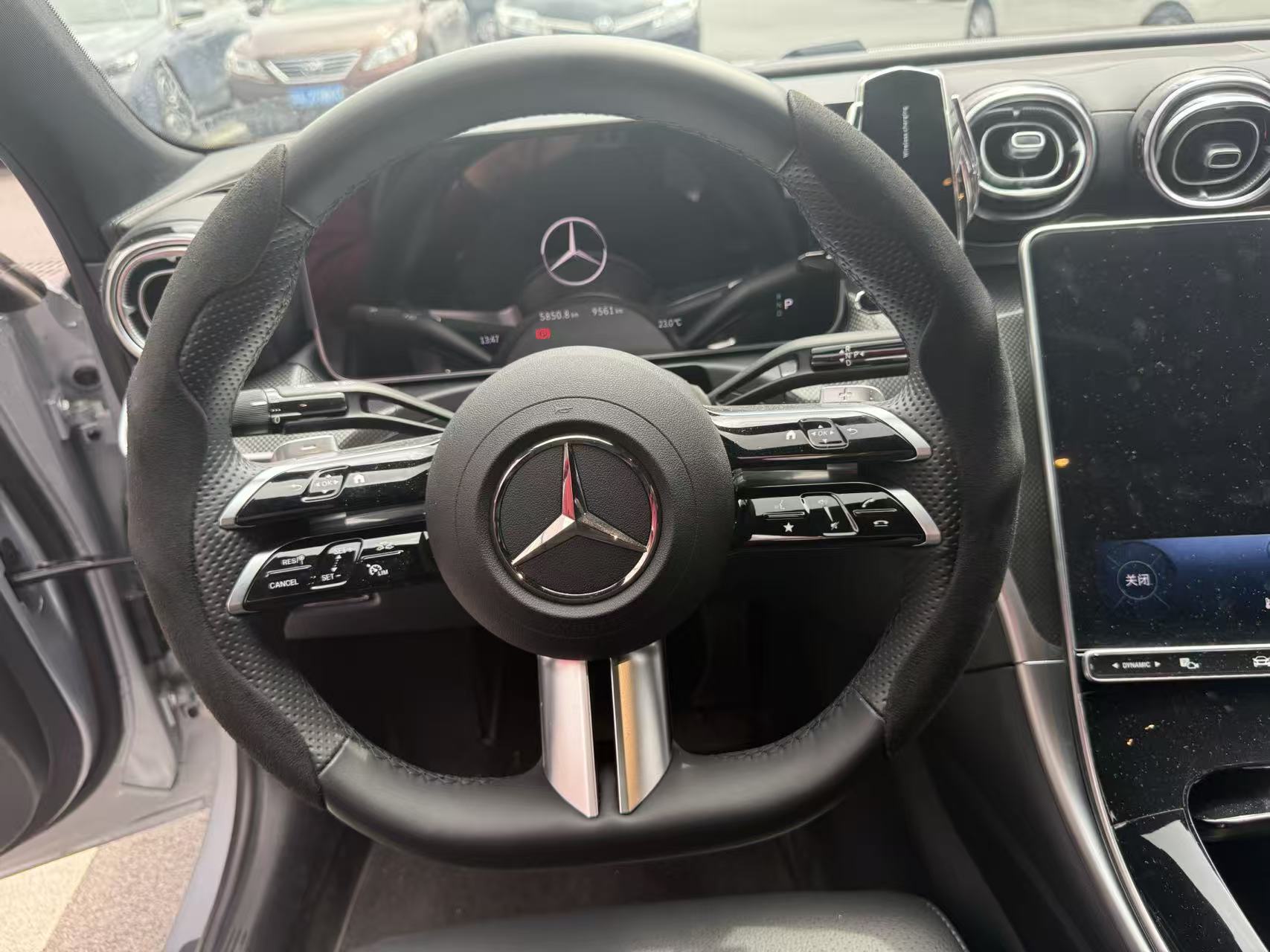 Mercedes-Benz C Class 2025 car image #9