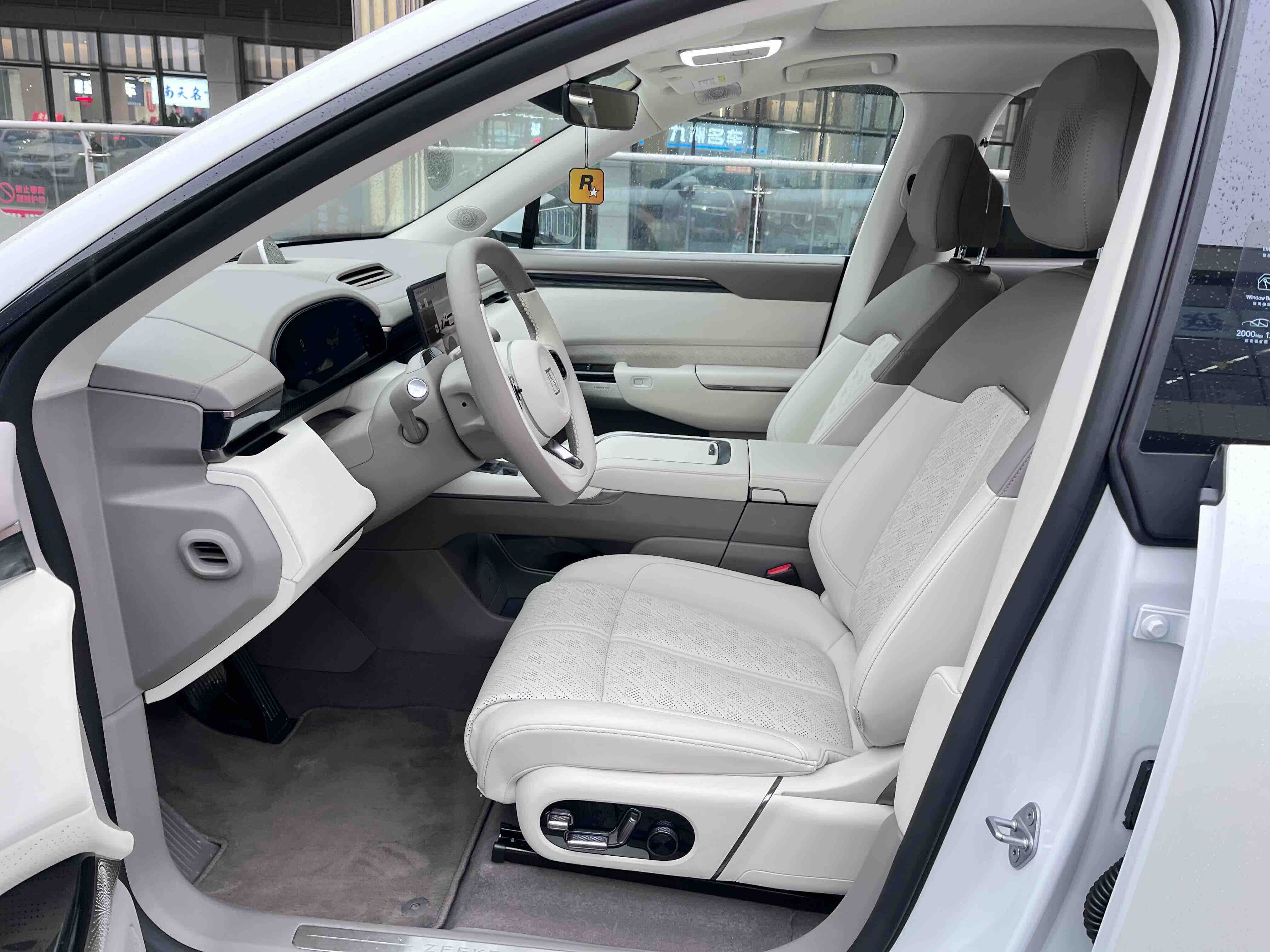 极氪 极氪7X 2024 汽车图片 #9