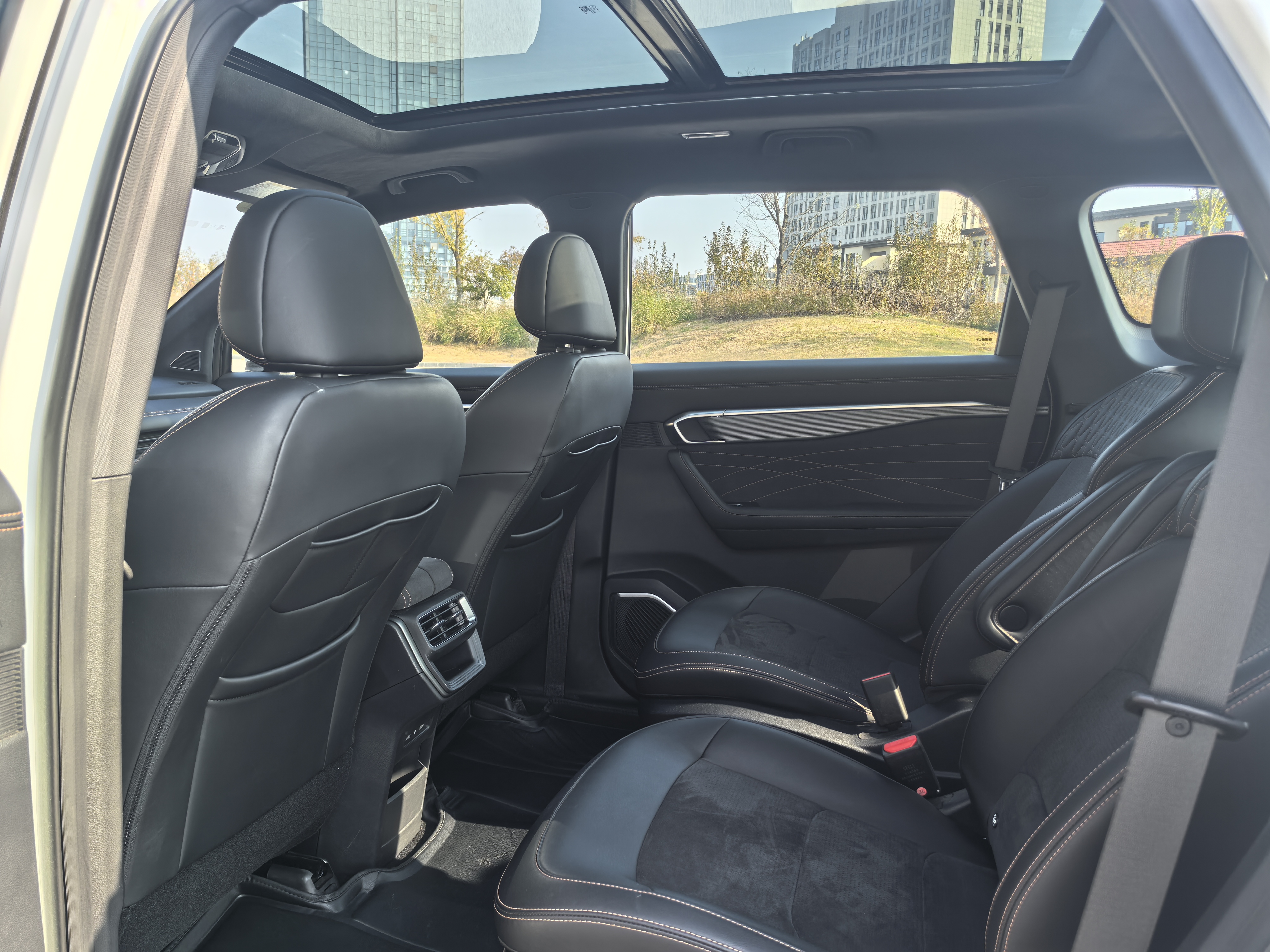 GEELY Okavango L 2024 immagine di auto #9