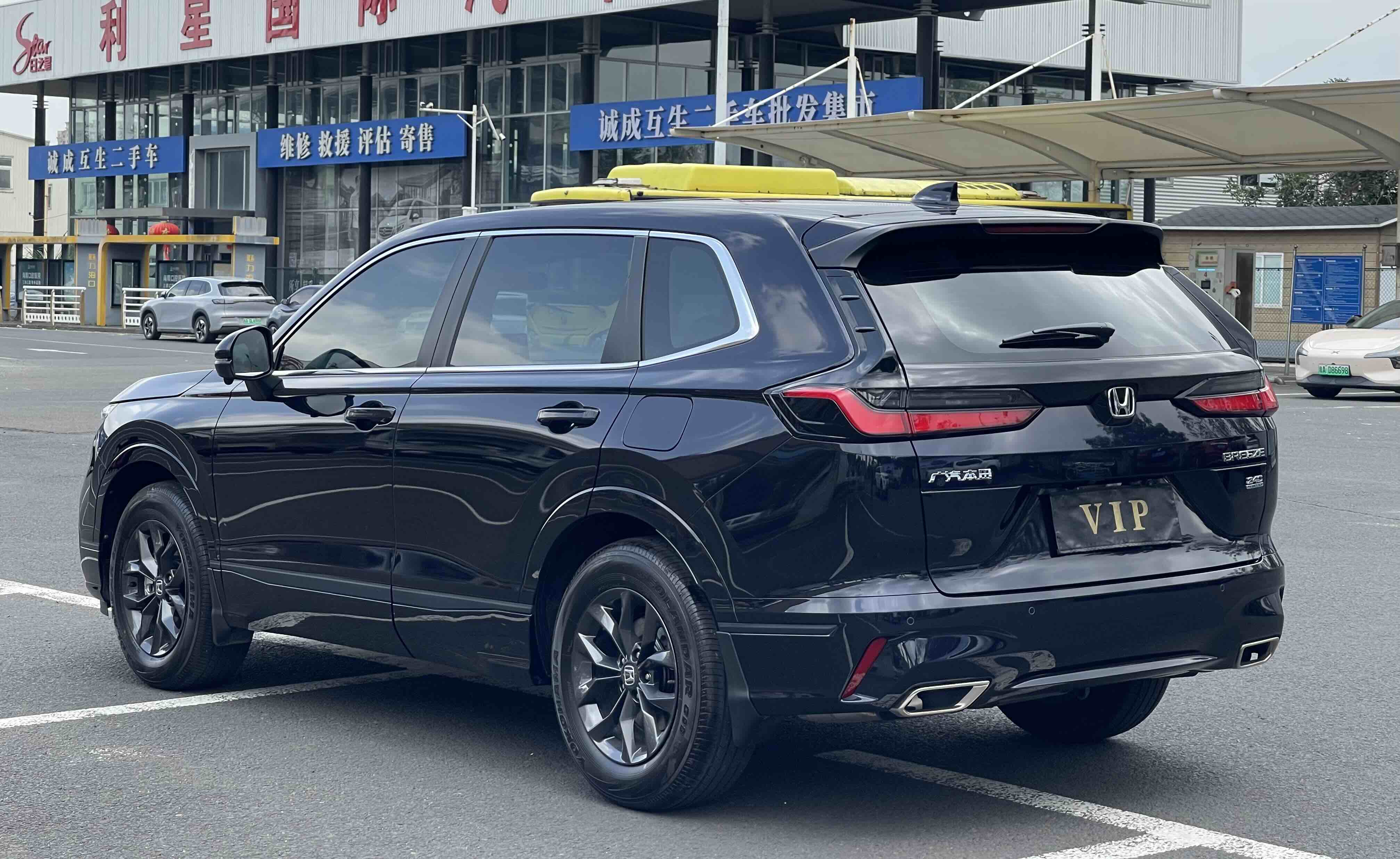 Honda Breeze 2025 car image #9