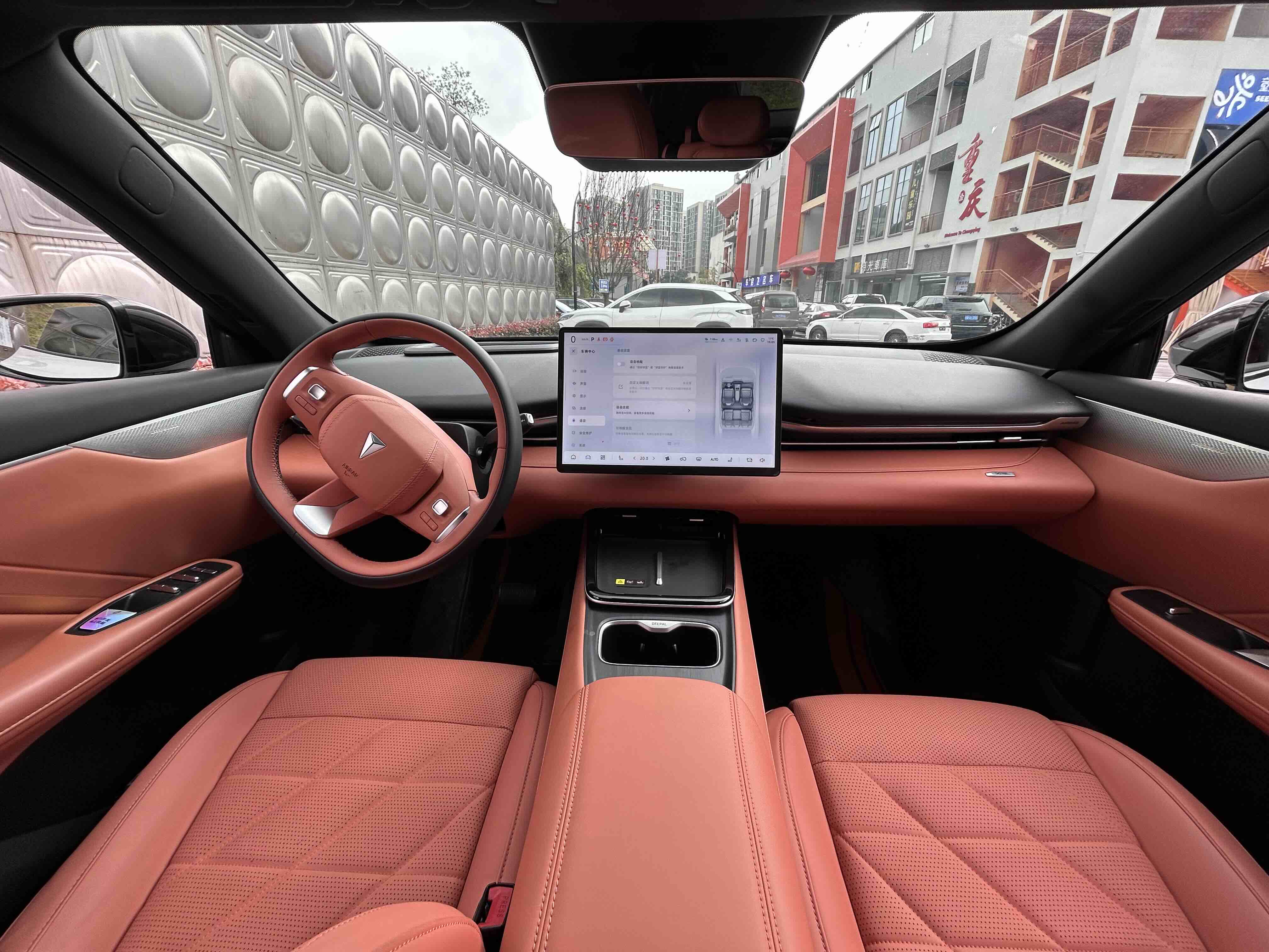 Deepal S05 2025 car image #9