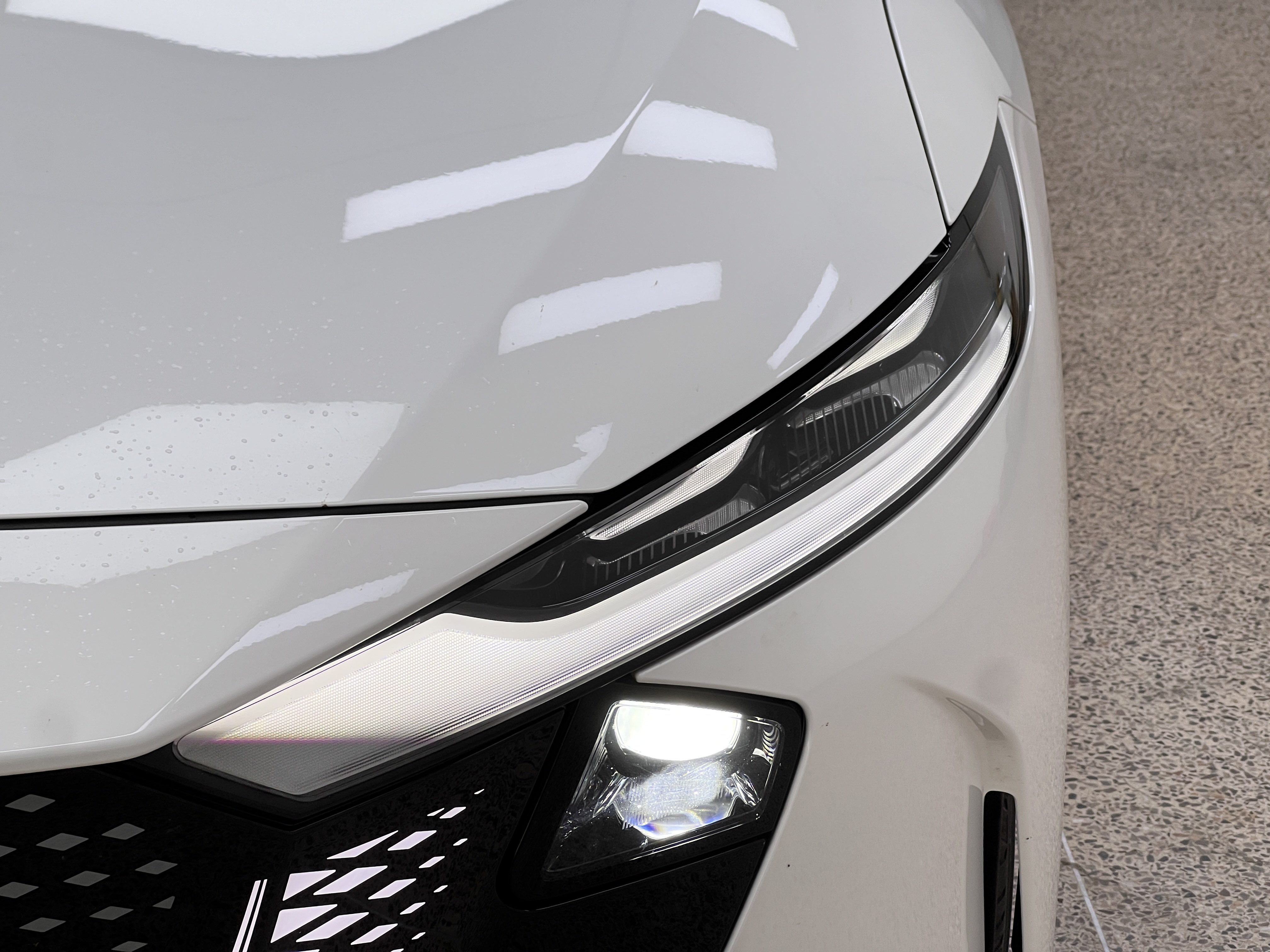 马自达 马自达EZ-6 2024 汽车图片 #9