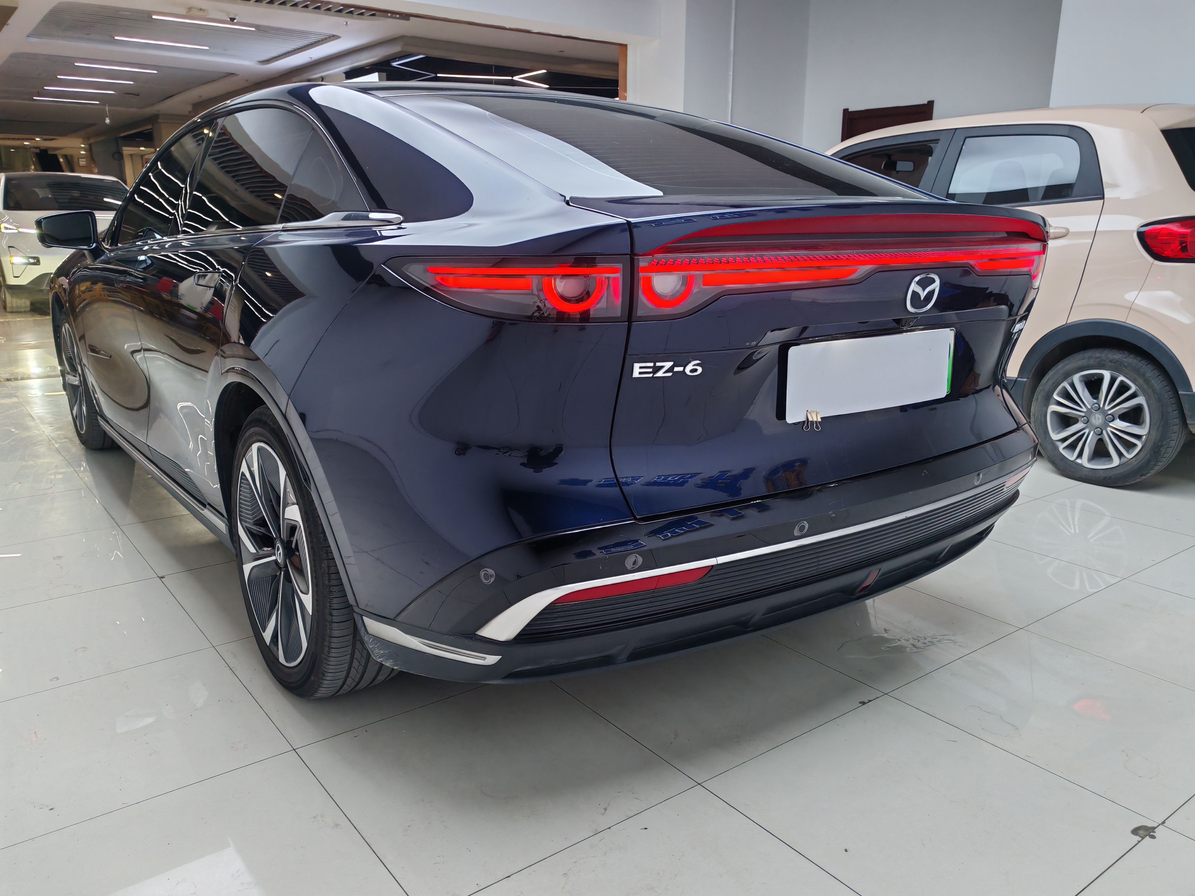 马自达 马自达EZ-6 2025 汽车图片 #9