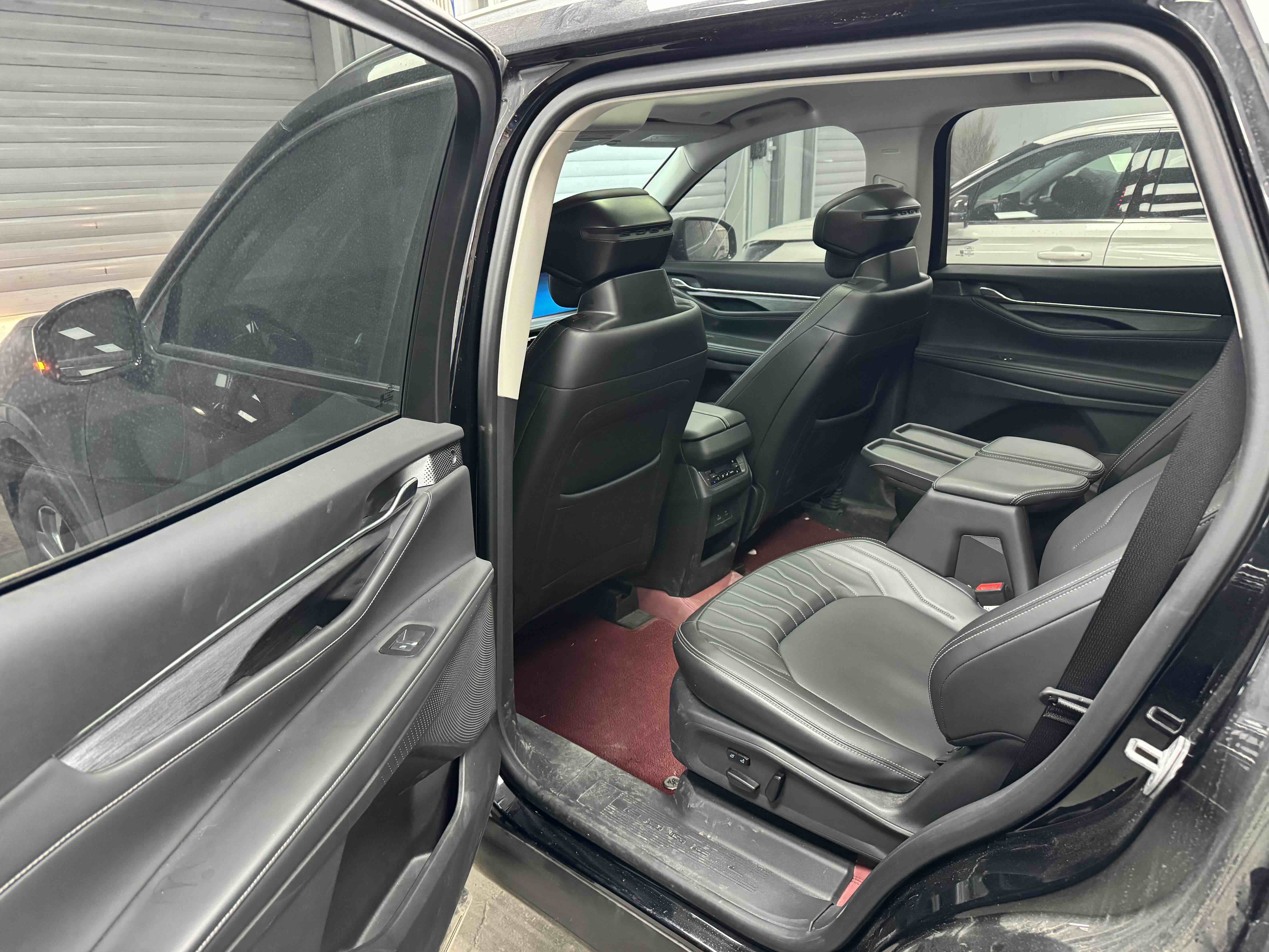 Ford Edge 2025 #9 Ford Edge 2025 صورة سيارة #9