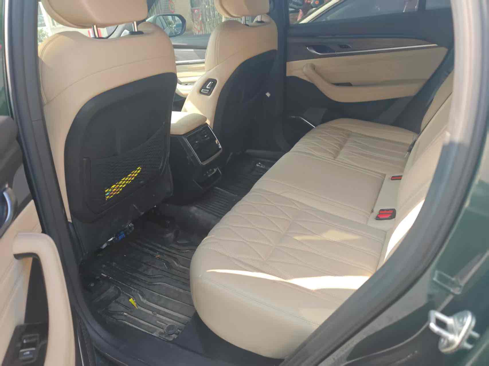 GEELY Monjaro 2024 immagine di auto #9