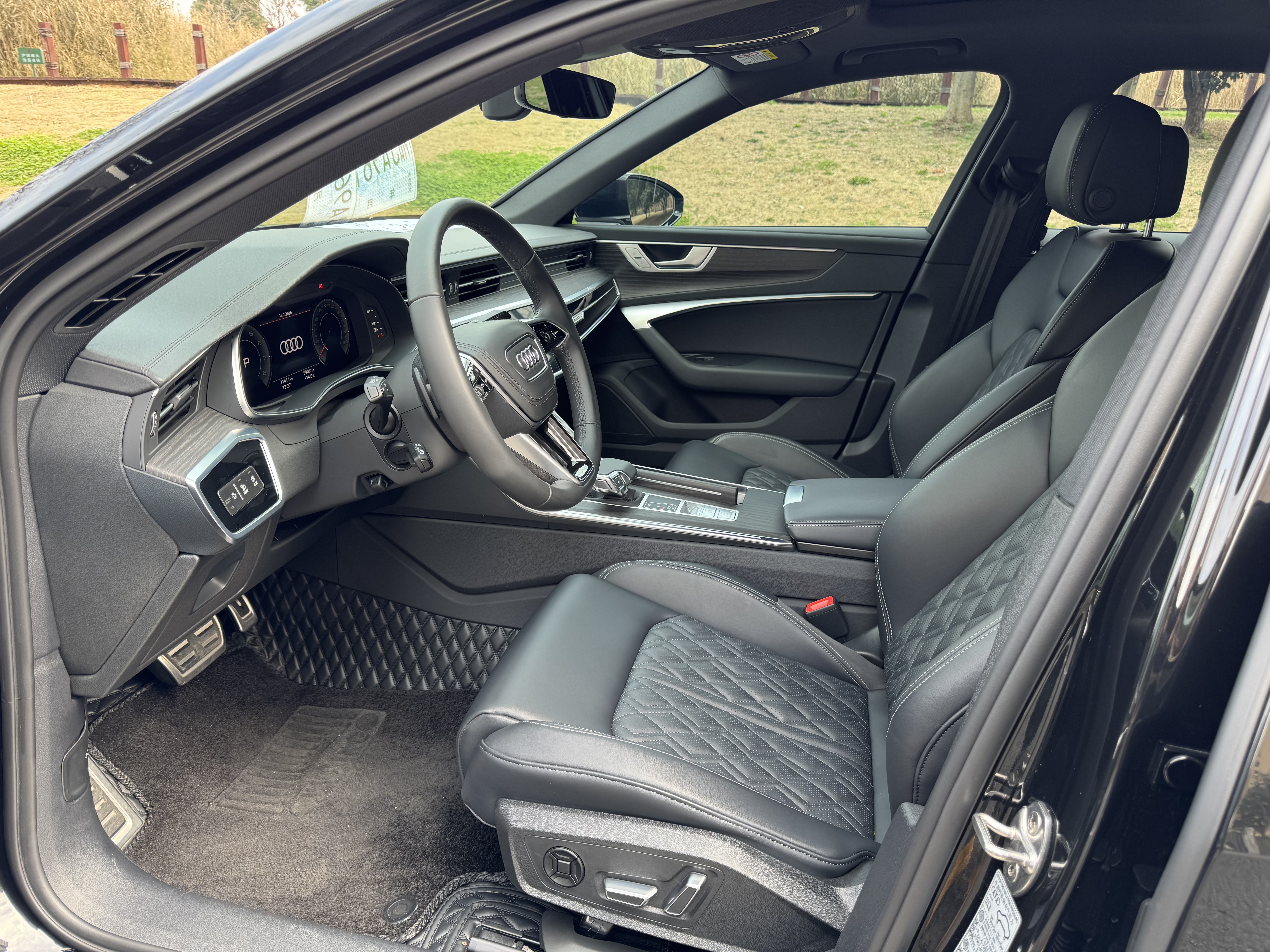 Audi A6L 2025 car image #9
