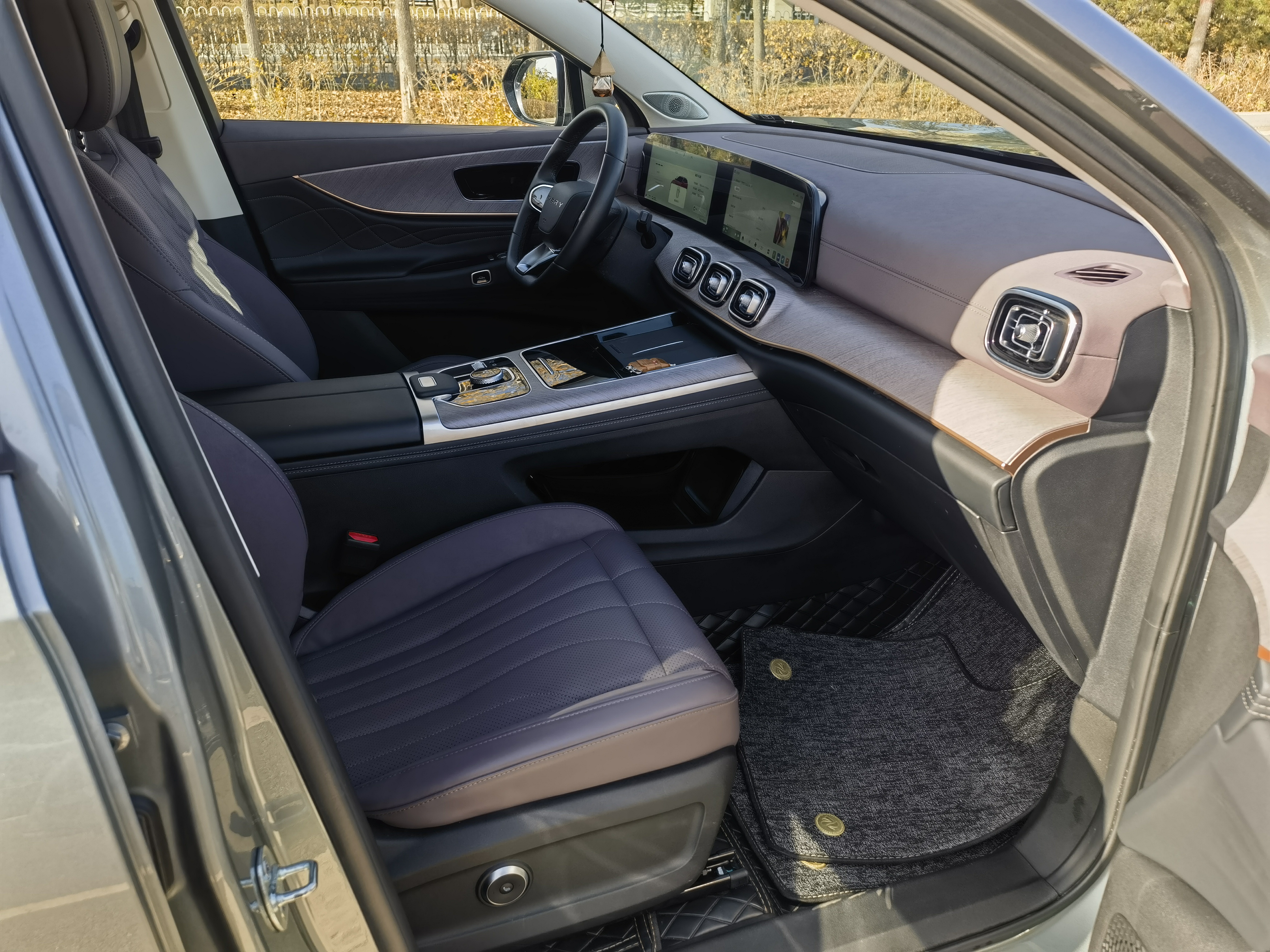 Chery Tiggo9 C-DM 2024 car image #9