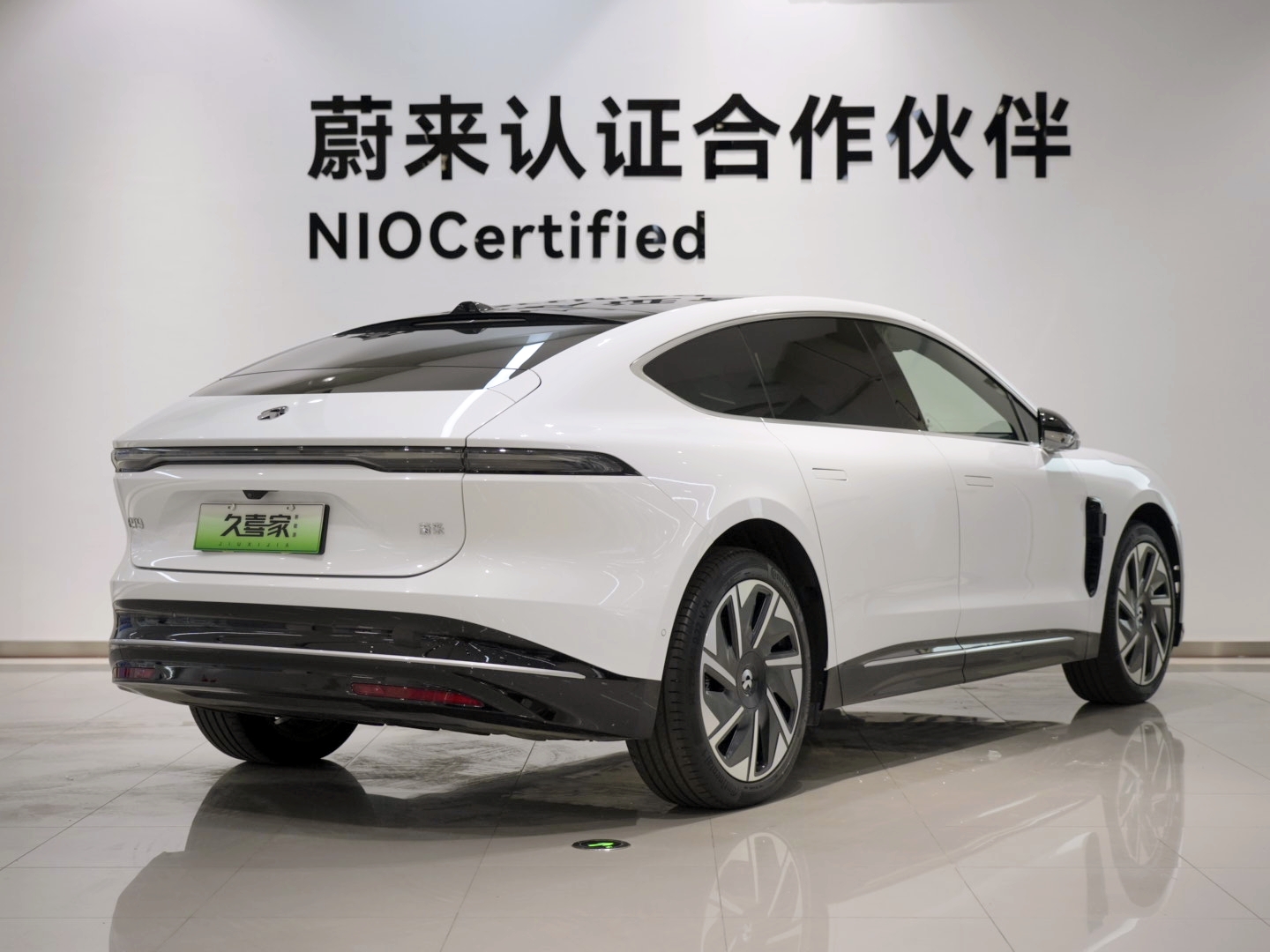 NIO ET9 2025 изображение автомобиля #9