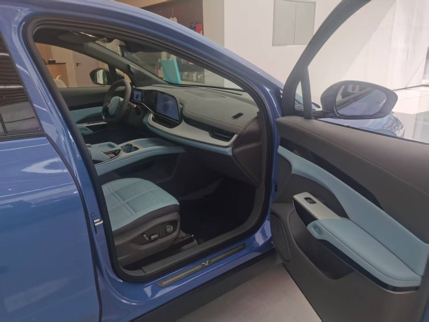 HongQi TianGong 08 2025 car image #9