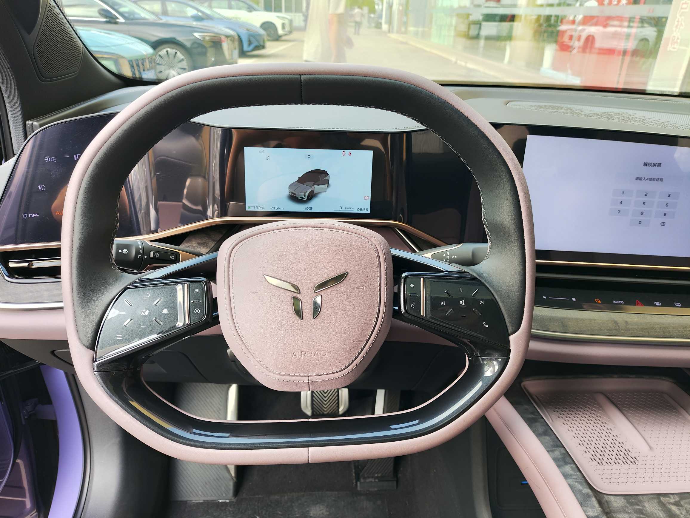 HongQi TianGong 08 2025 #9 HongQi TianGong 08 2025 car image #9