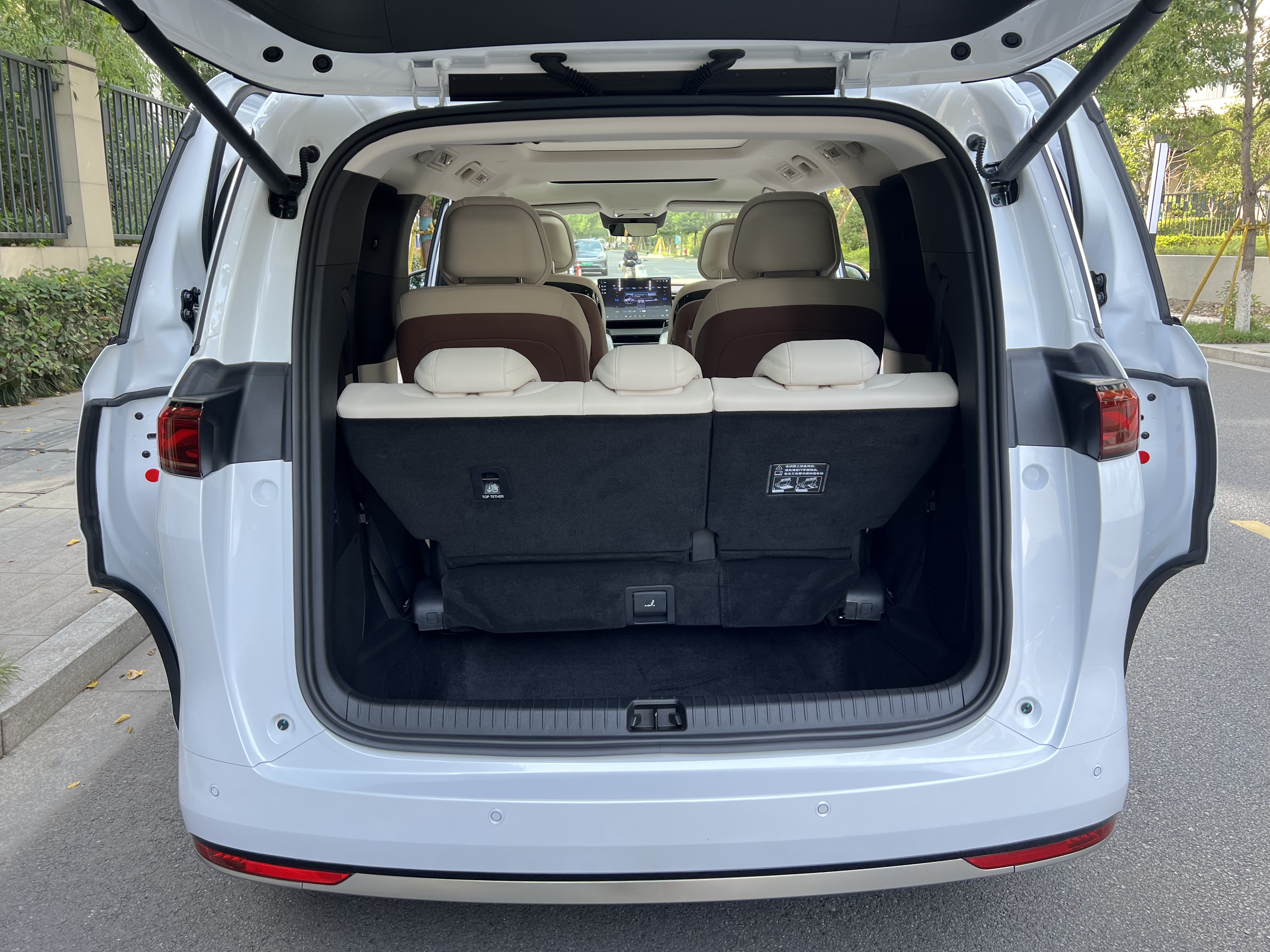 BYD Xia 2025 #9 BYD Xia 2025 imagen de coche #9