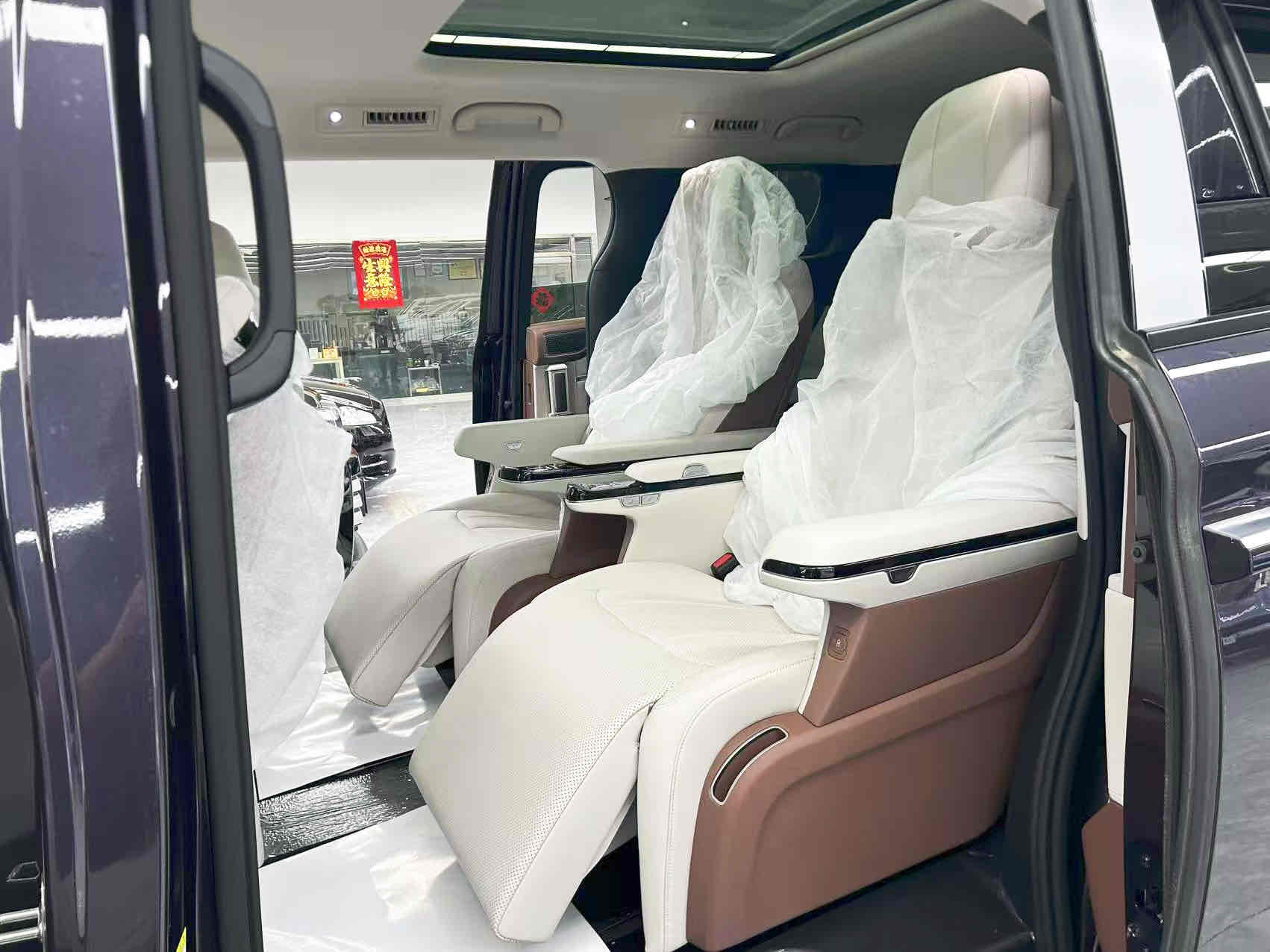 BYD Xia 2025 صورة سيارة #9