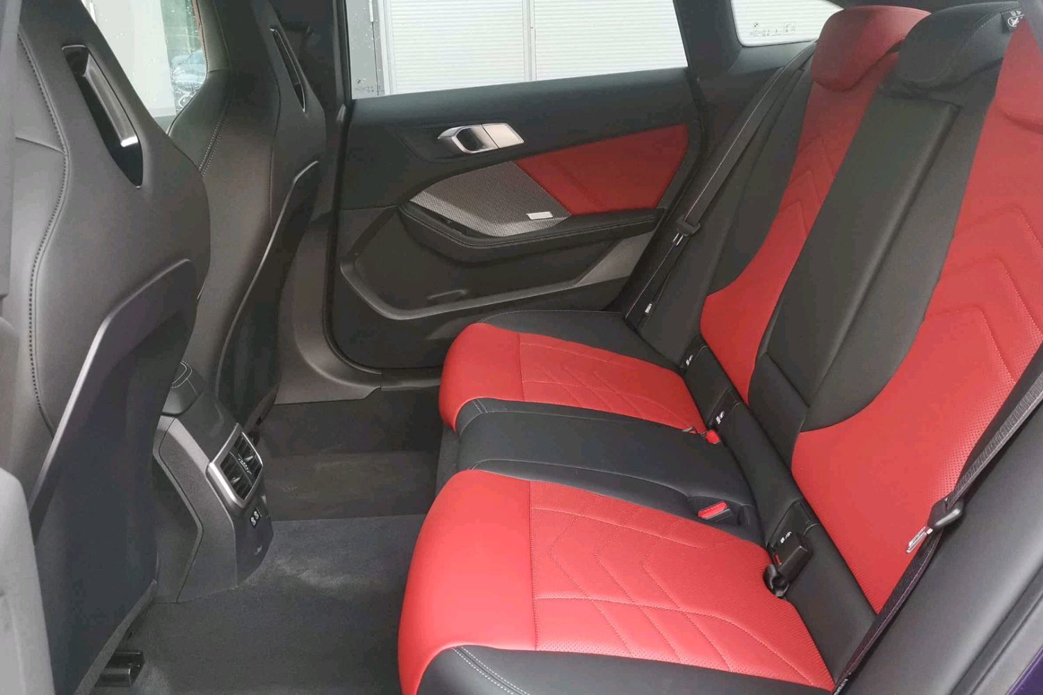 BMW M235L 2024 car image #9