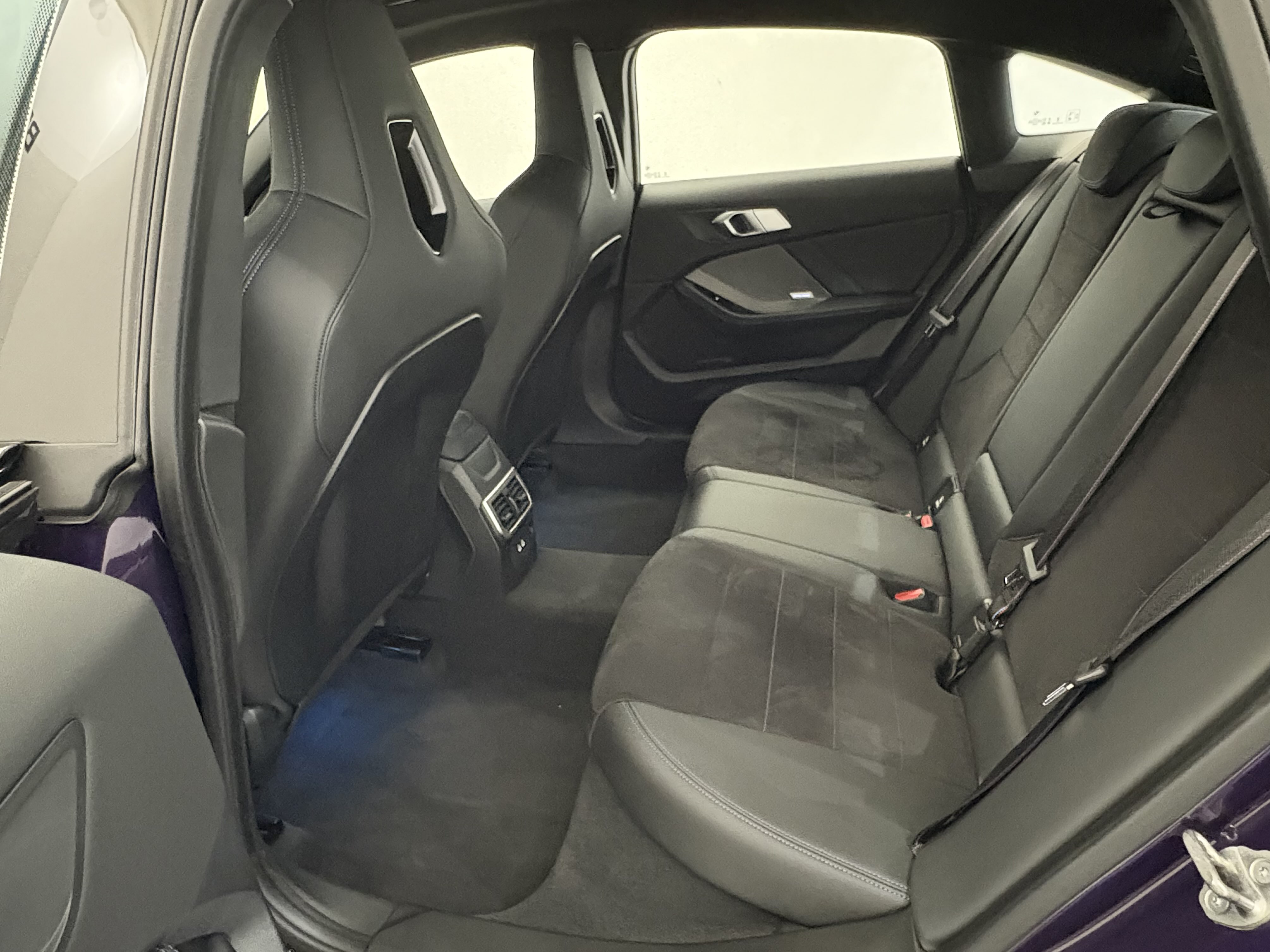 BMW M235L 2024 #9 BMW M235L 2024 car image #9