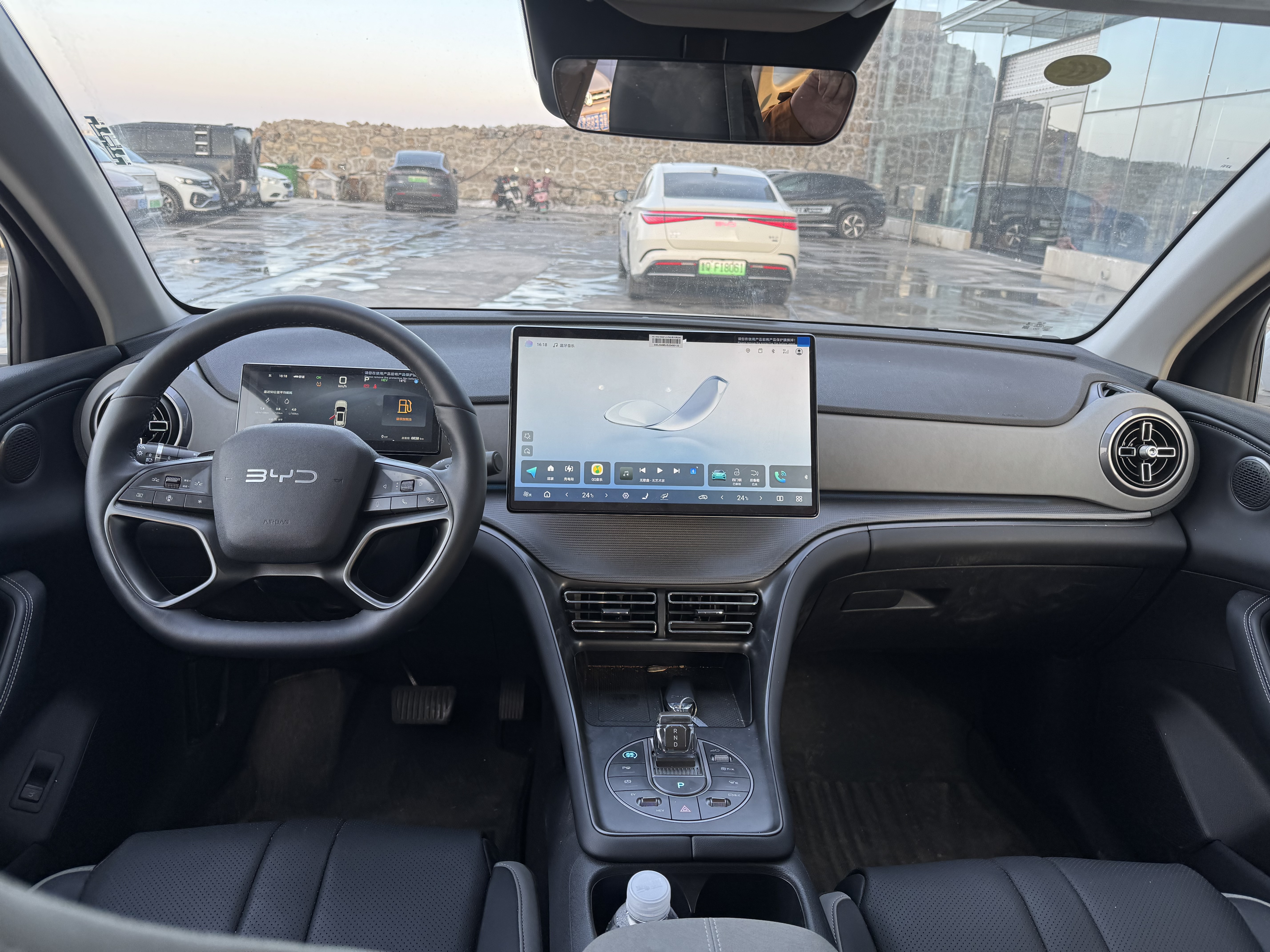 BYD Sea Lion 05 DM-i 2025 car image #9