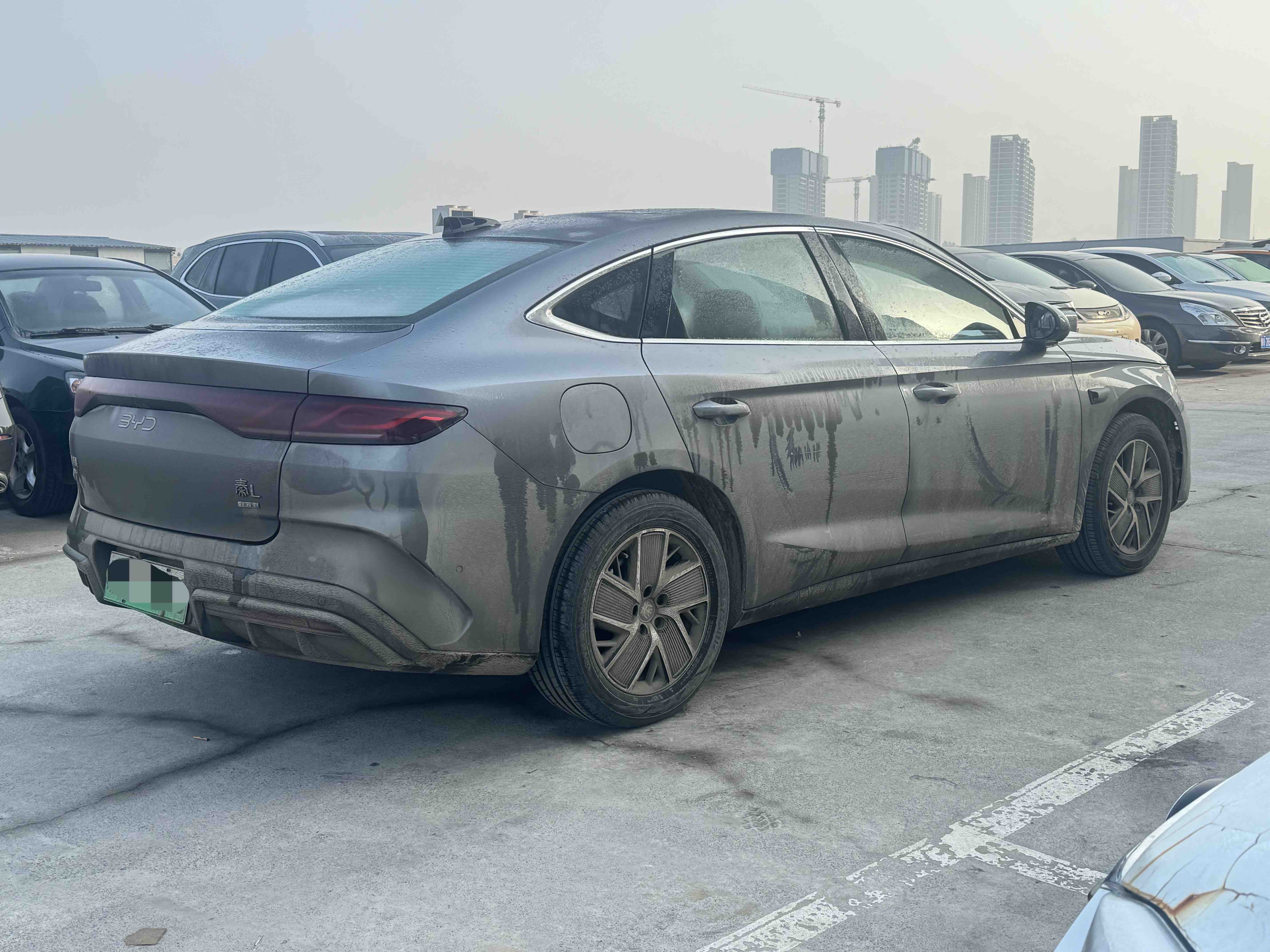 BYD Qin L 2025 #9 BYD Qin L 2025 car image #9