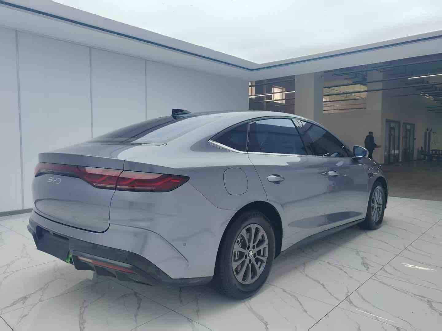 BYD Qin L 2025 car image #9